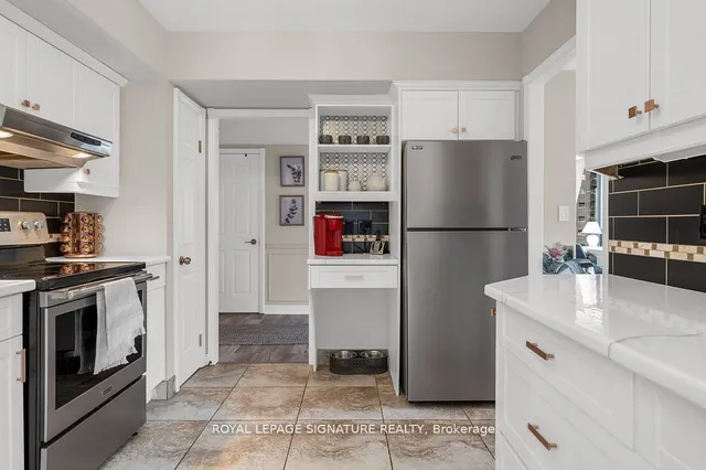 Additional property image - 49 Robinson St Unit 300