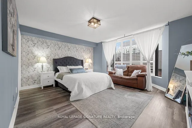 Additional property image - 49 Robinson St Unit 300