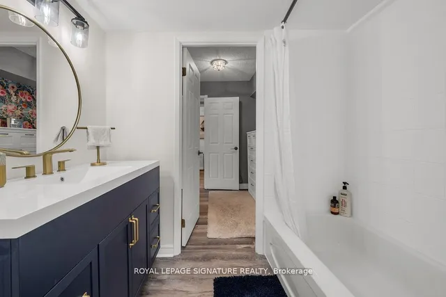 Additional property image - 49 Robinson St Unit 300