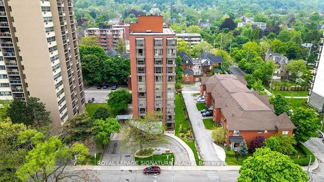Additional property image - 49 Robinson St Unit 300