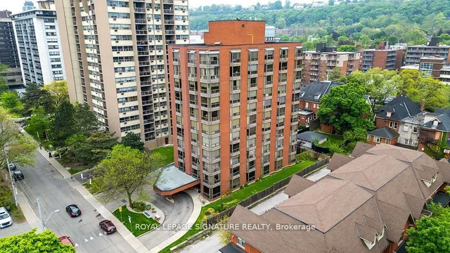 Additional property image - 49 Robinson St Unit 300
