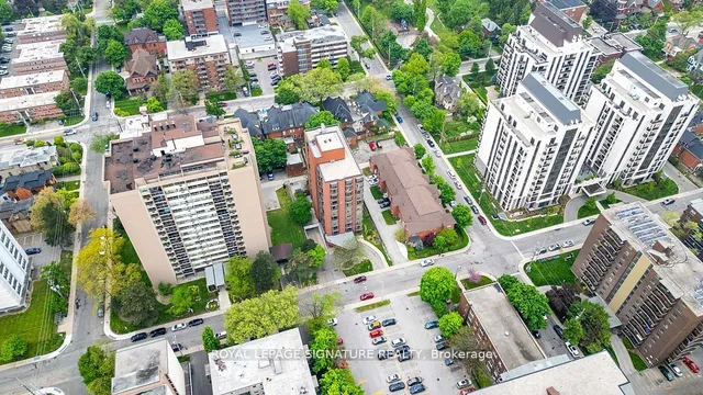 Additional property image - 49 Robinson St Unit 300