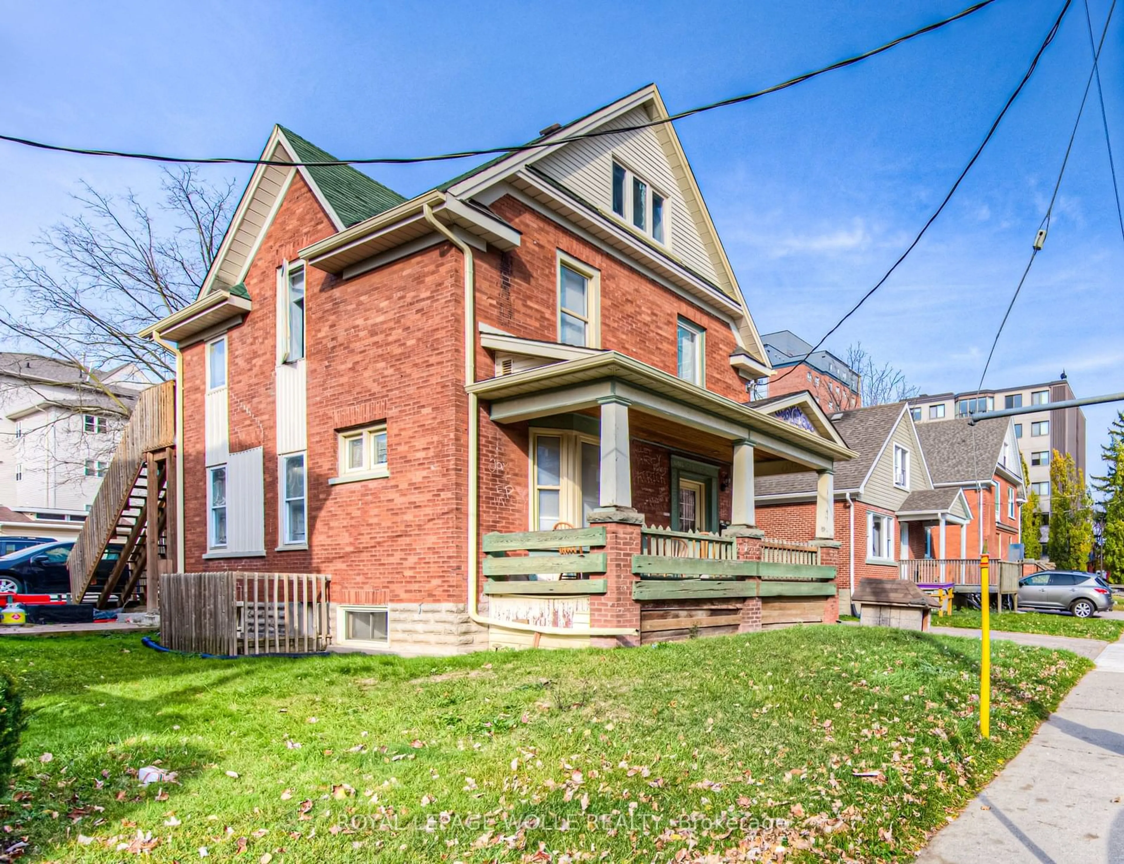 Frontside or backside of a home, the front or back of building for 22 Ezra Ave, Waterloo Ontario N2L 3B1