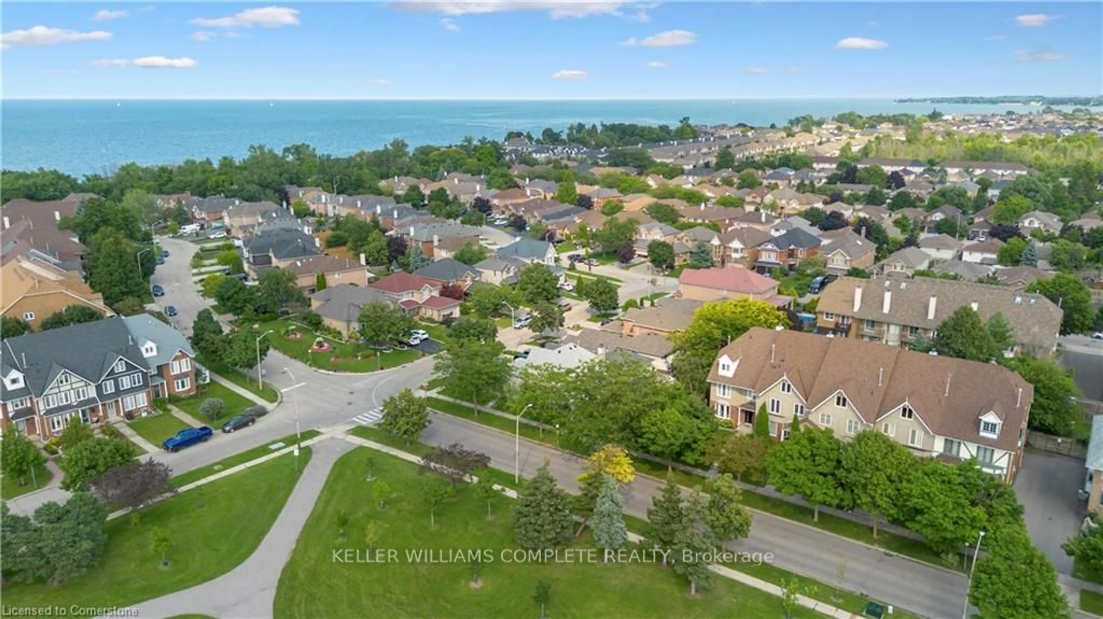 A pic from exterior of the house or condo, the street view for 11 Waterford Cres, Hamilton Ontario L8E 4Z8