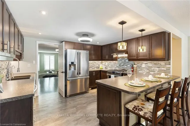 Additional property image - 11 Waterford Cres