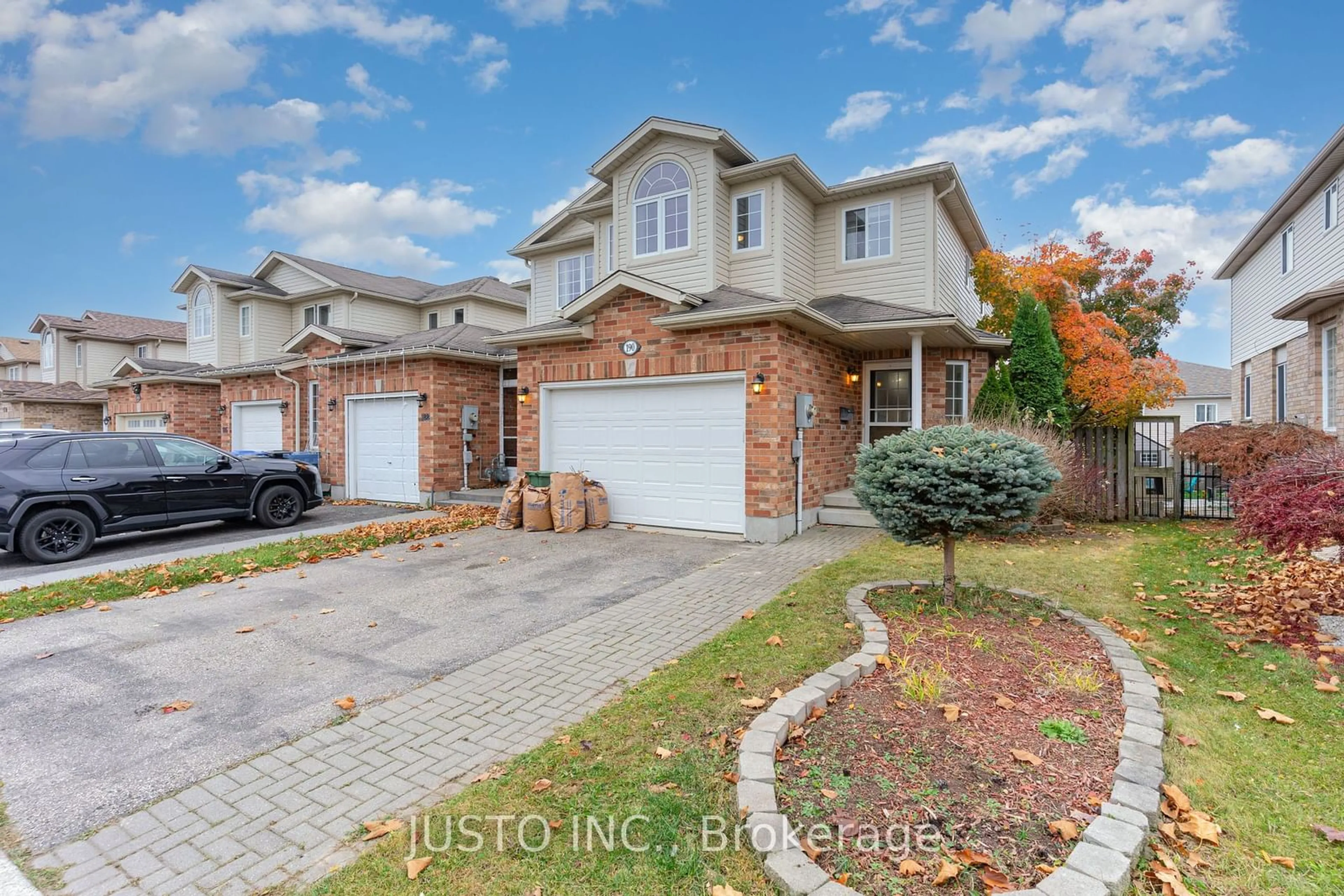 A pic from exterior of the house or condo, the street view for 190 Severn Dr, Guelph Ontario N1E 0A1