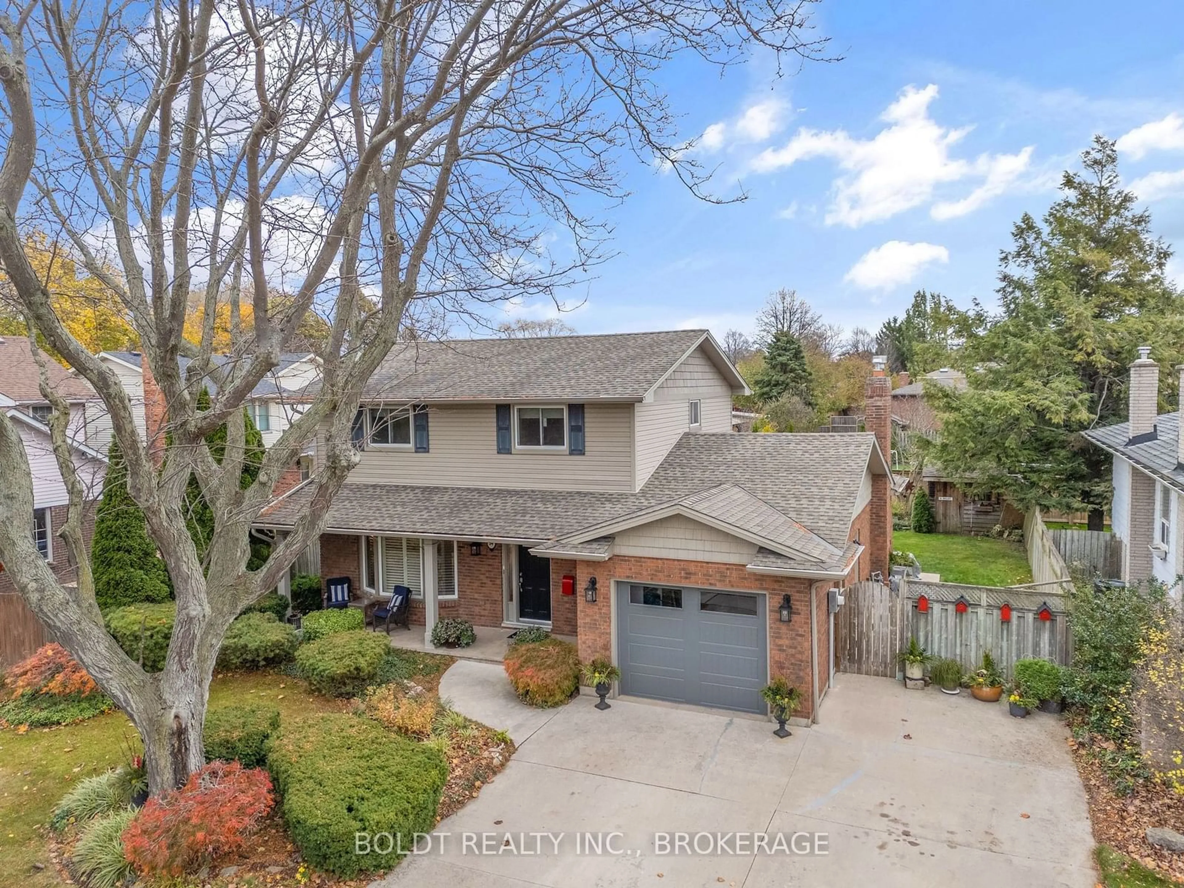 Frontside or backside of a home, the street view for 54 Belair Dr, St. Catharines Ontario L2N 6X9