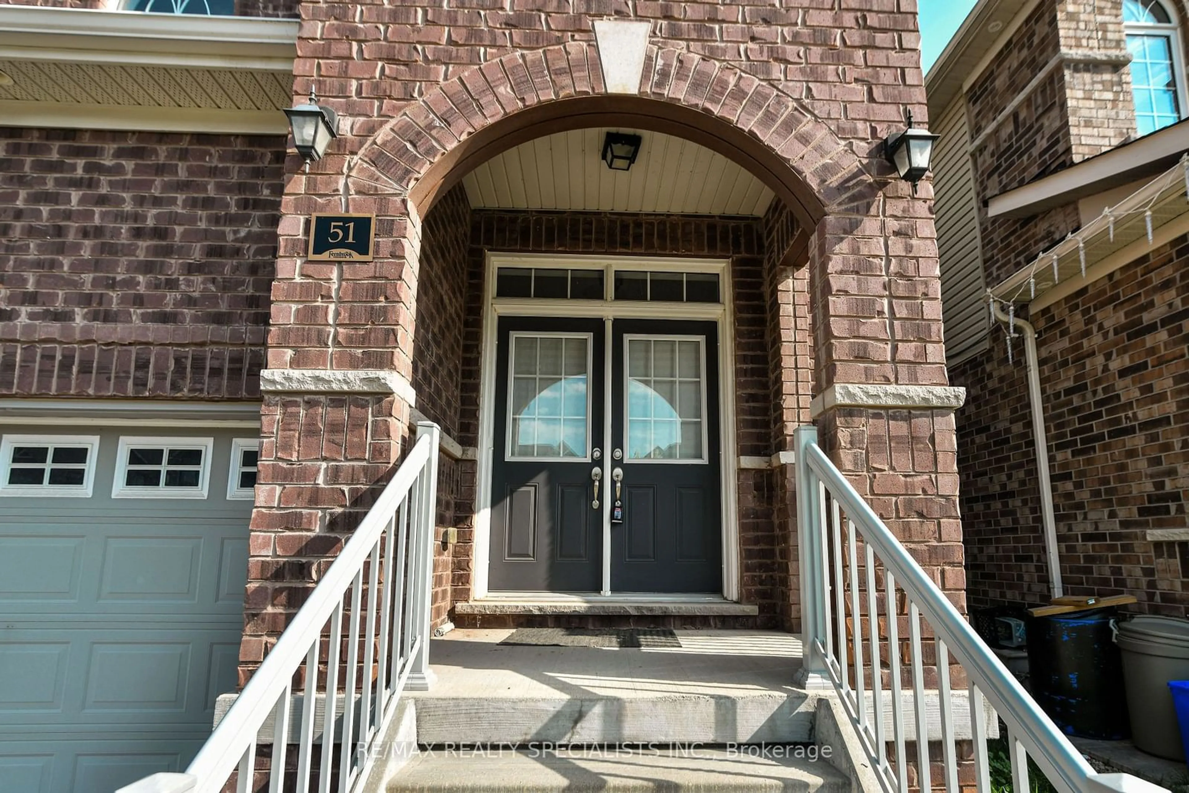 Indoor entryway, wood floors for 51 Weatherall Ave, Cambridge Ontario N3H 0C1