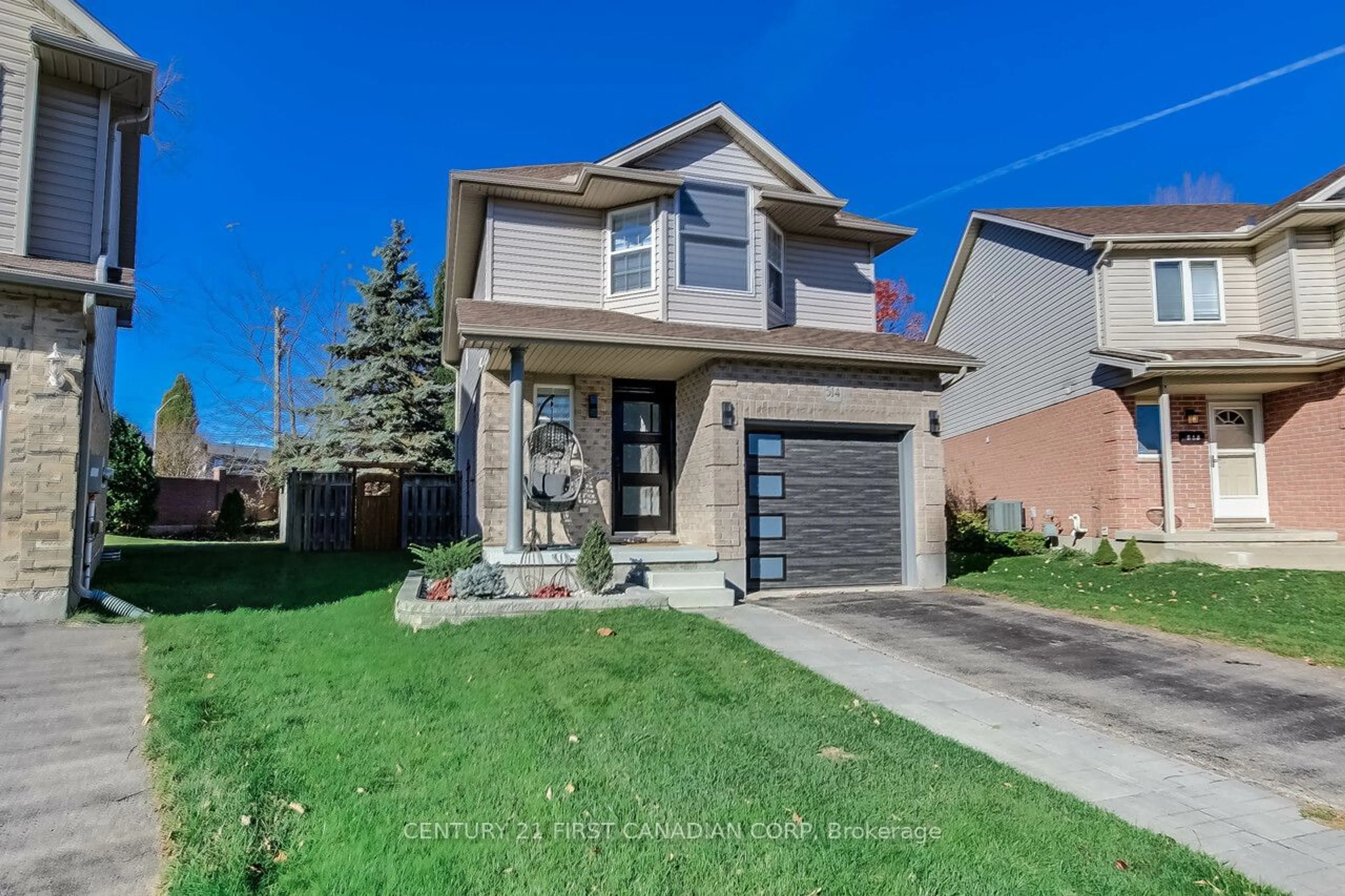 Frontside or backside of a home, the street view for 514 Blackwater Pl, London Ontario N5X 4J4