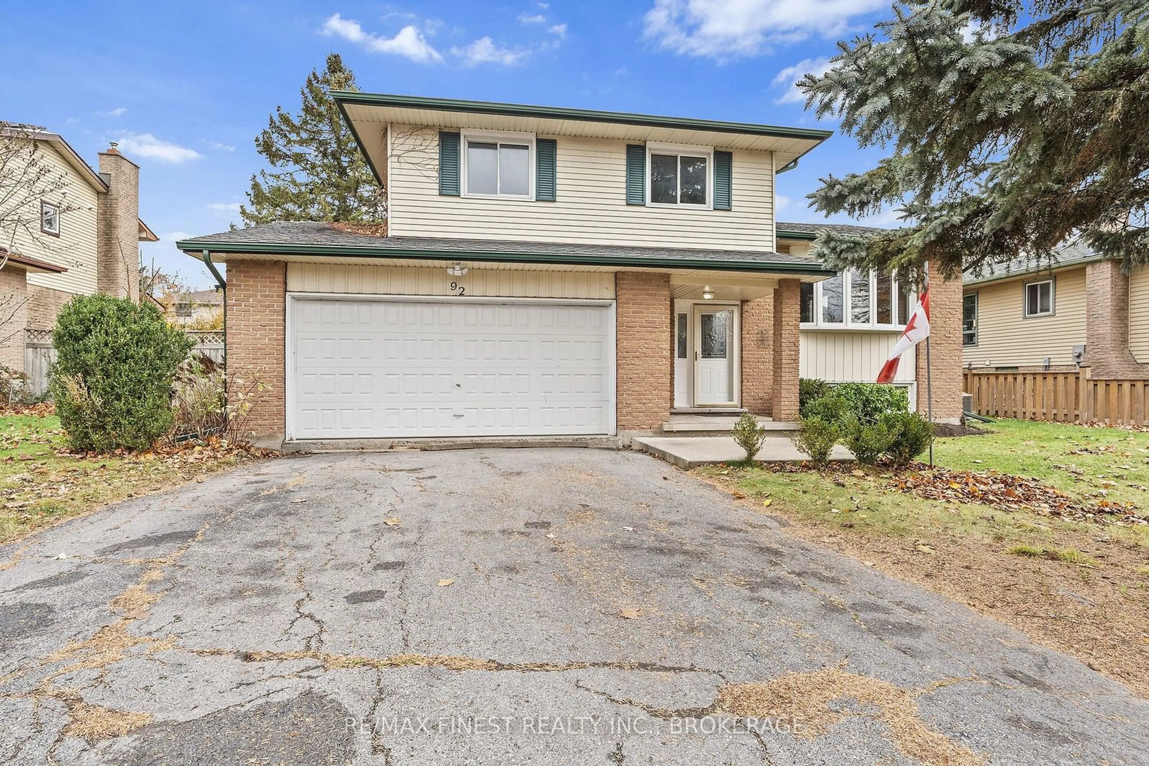 Frontside or backside of a home, the street view for 92 Windfield Cres, Kingston Ontario K7K 6G4