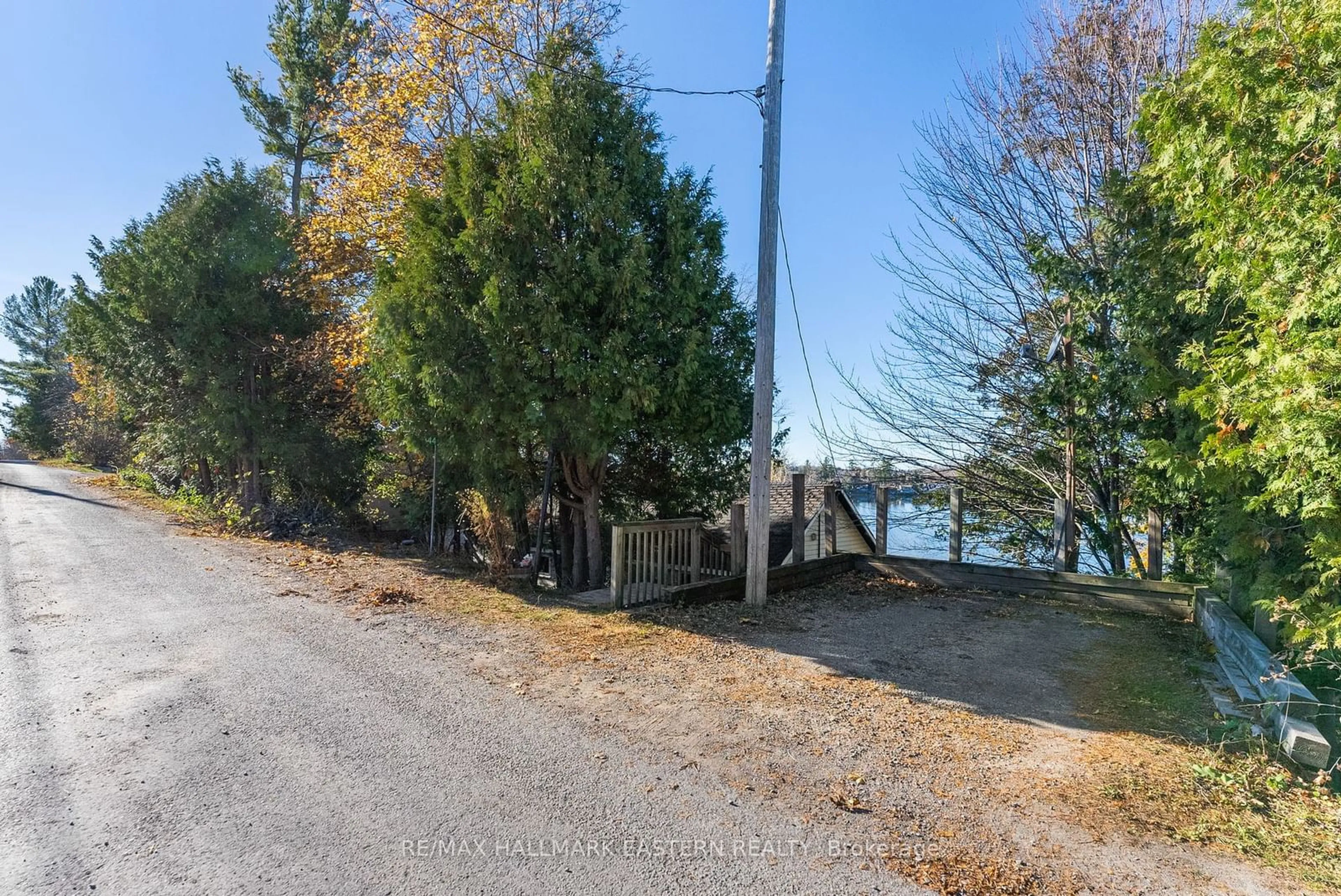 A pic from exterior of the house or condo, the street view for 344 Fife Ave, Smith-Ennismore-Lakefield Ontario K9J 6X3