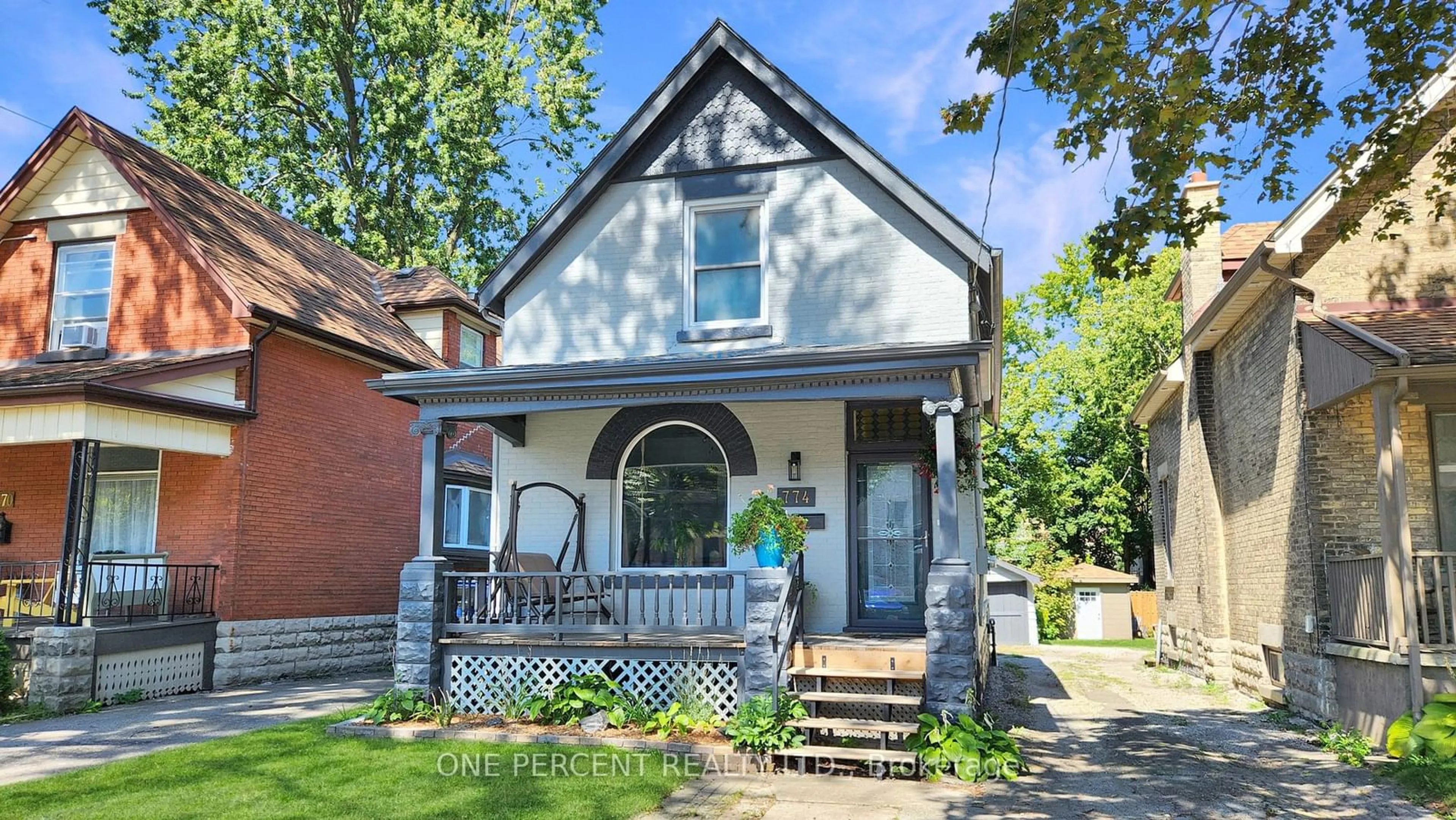 Frontside or backside of a home, cottage for 774 Lorne Ave, London Ontario N5W 3K8