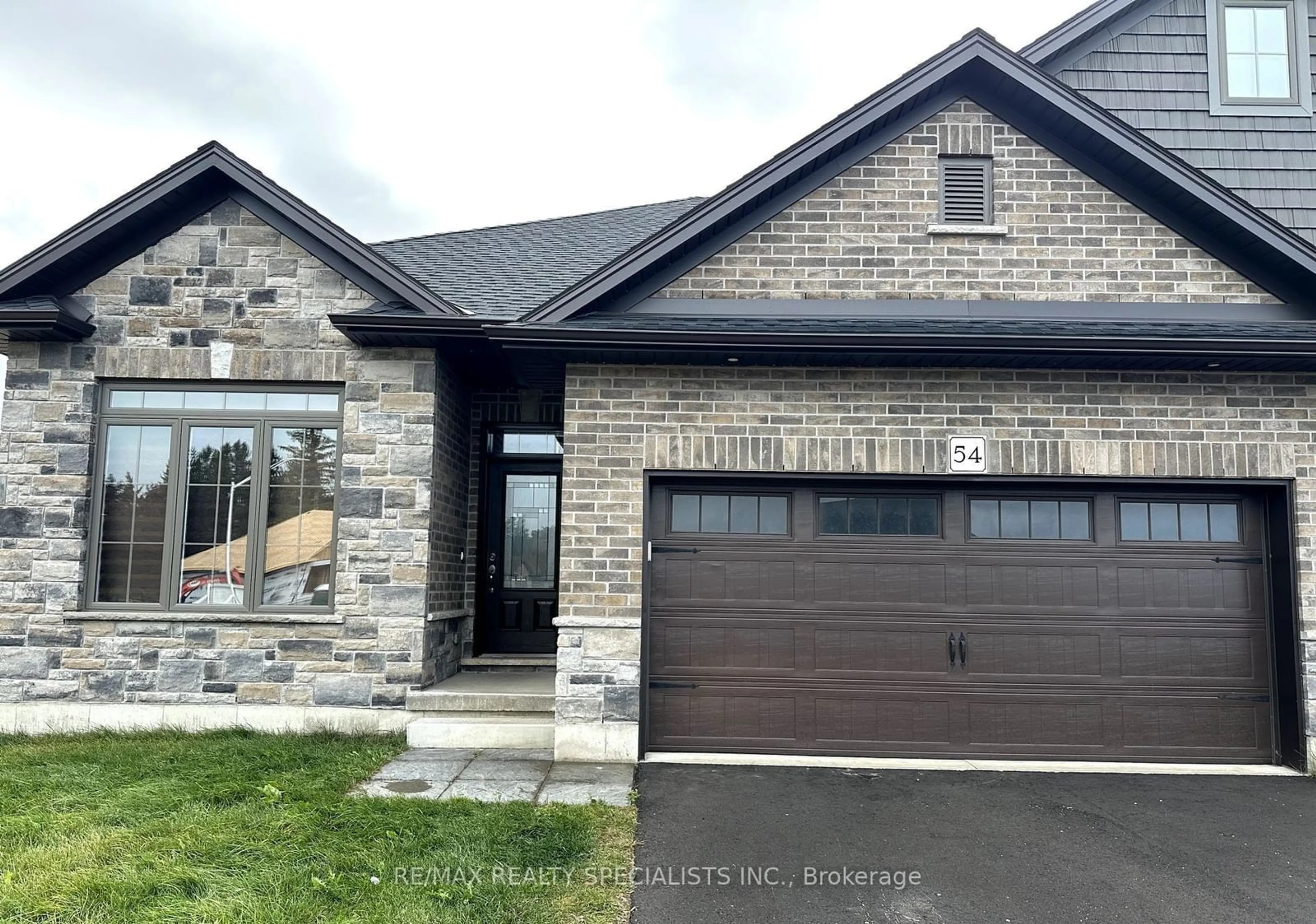 Home with brick exterior material for 54 Matheson Cres, East Zorra-Tavistock Ontario N0J 1M0