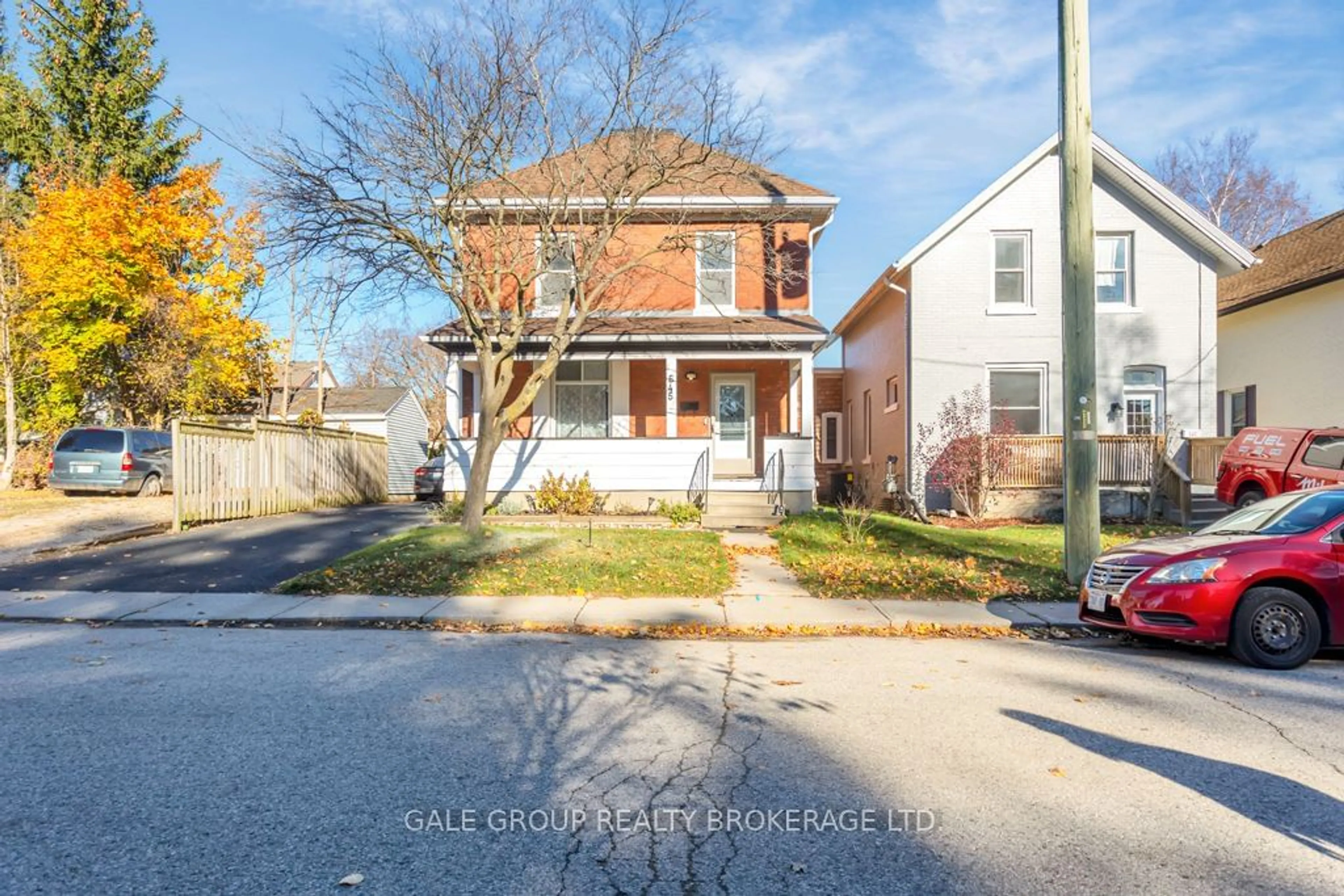 Frontside or backside of a home, the street view for 545 Grace St, Woodstock Ontario N4S 4N7