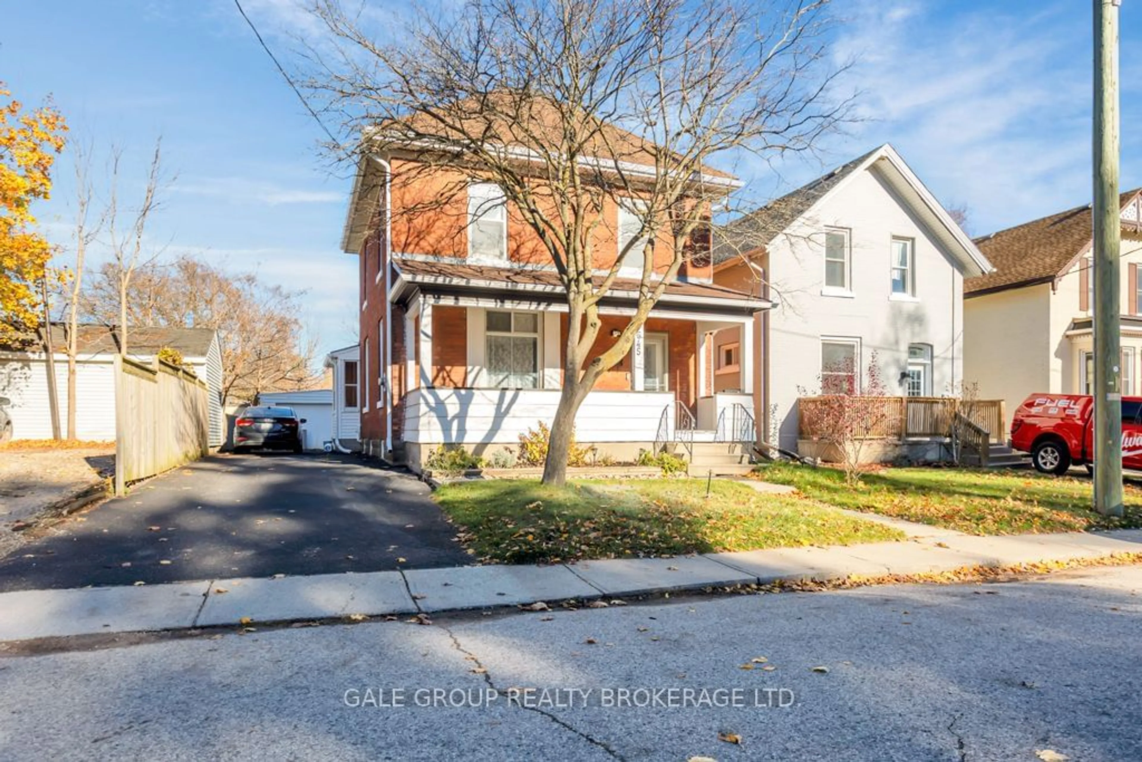 Frontside or backside of a home, the street view for 545 Grace St, Woodstock Ontario N4S 4N7