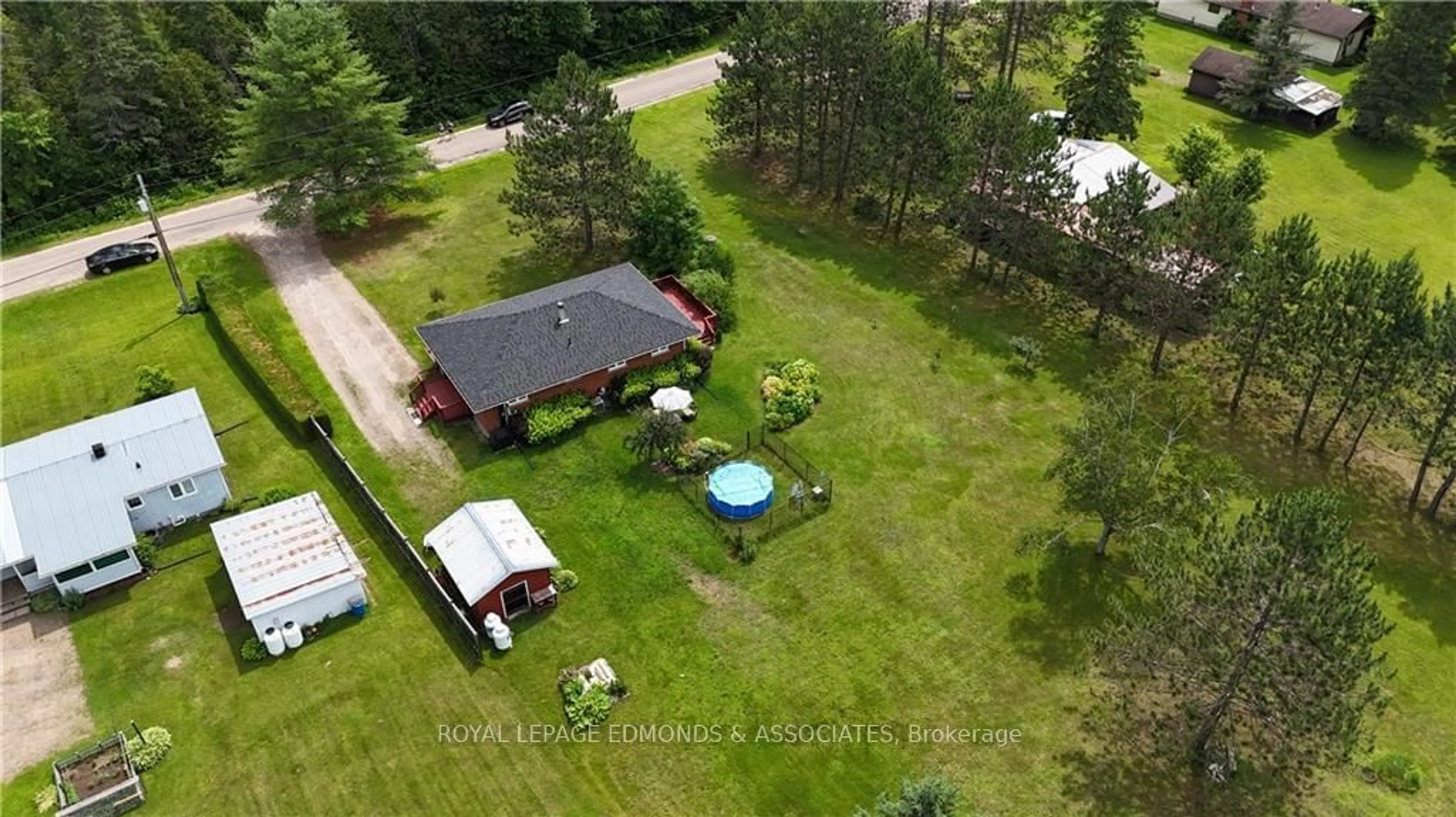 Shed for 125 GRIFFITH WAGNER Rd, North Algona Wilberforce Ontario K0J 1X0