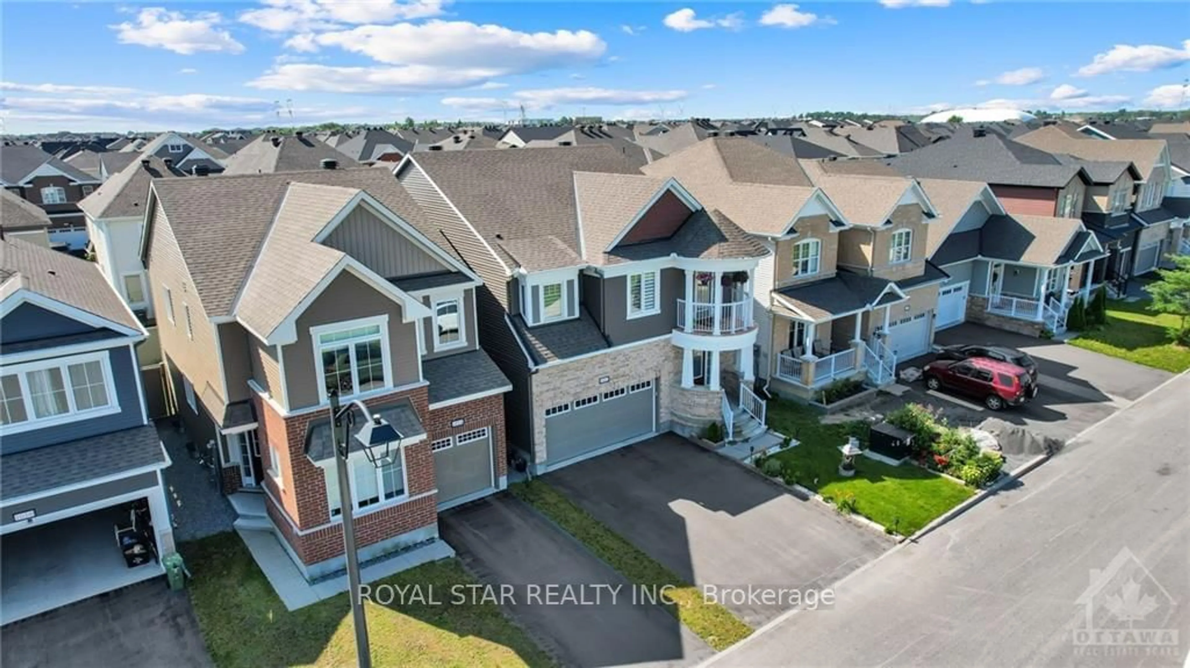 A pic from exterior of the house or condo, the street view for 1012 Laburnum Walk, Kanata Ontario K2V 0N4