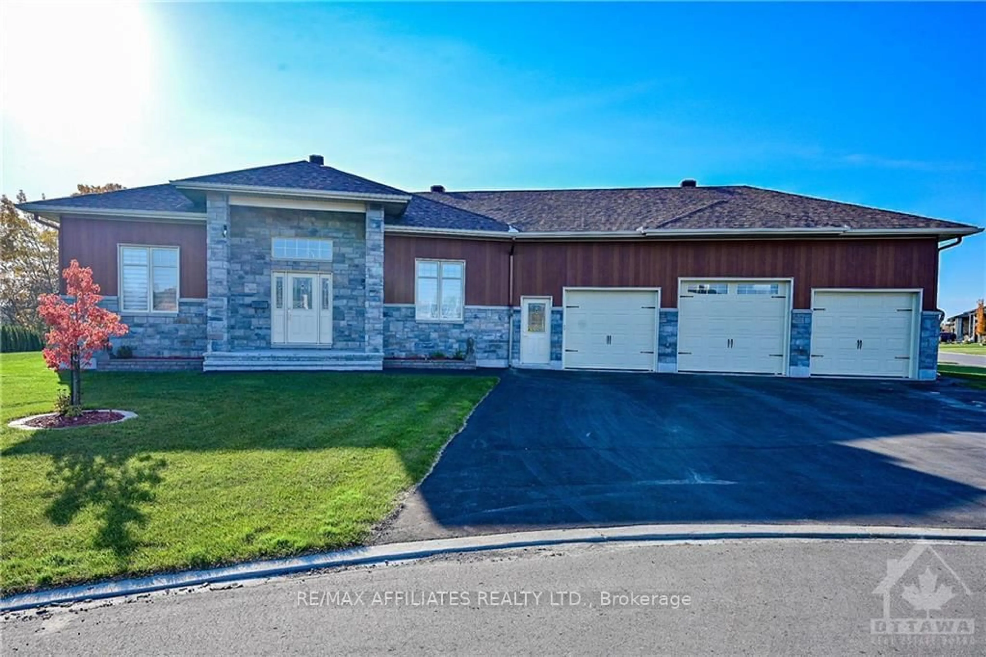 Frontside or backside of a home, the street view for 500 BARRAGE St, The Nation Ontario K0A 1M0