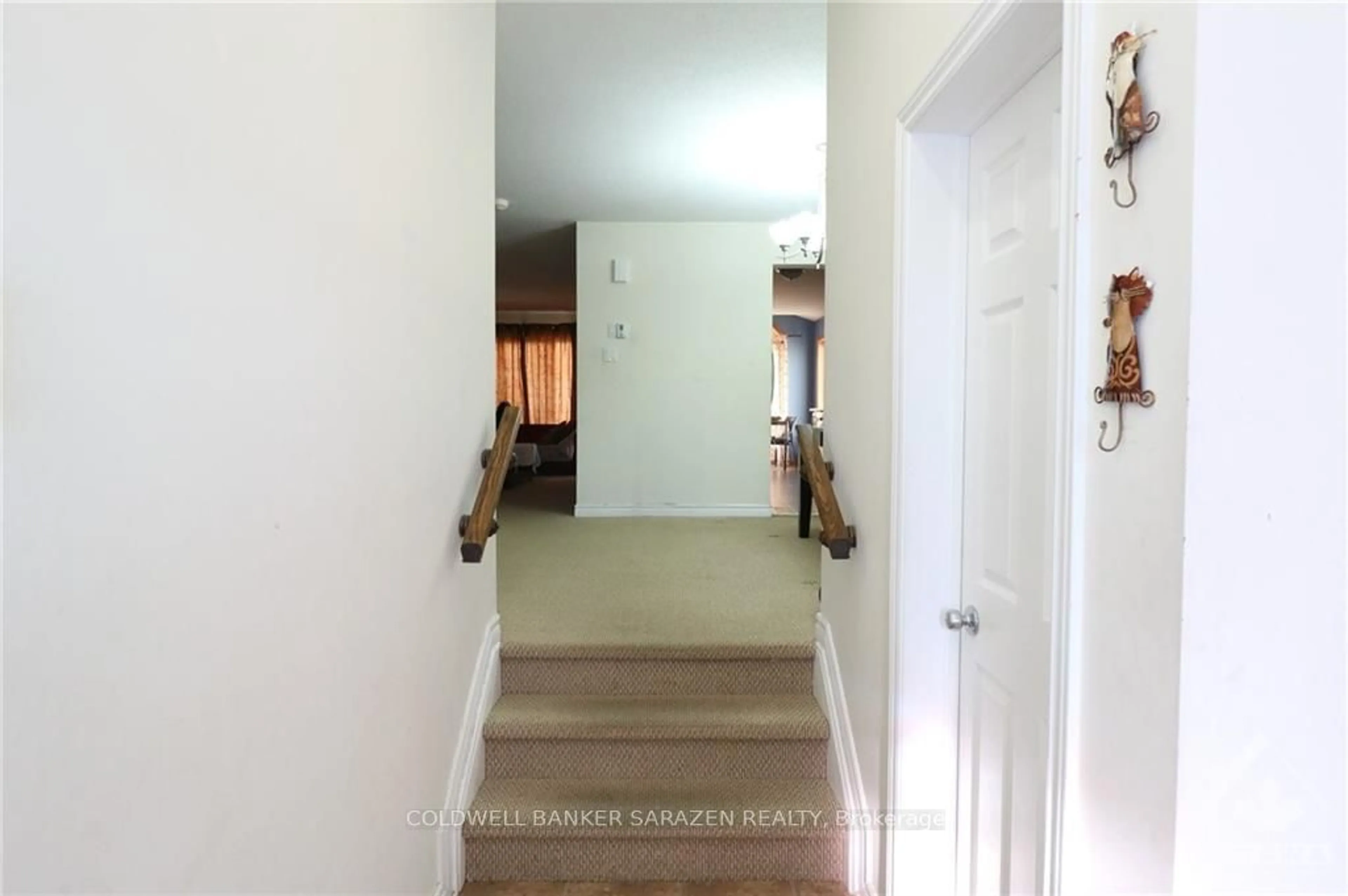 Indoor foyer, not visible floor for 712 PAUL METIVIER Dr, Barrhaven Ontario K2J 2T4