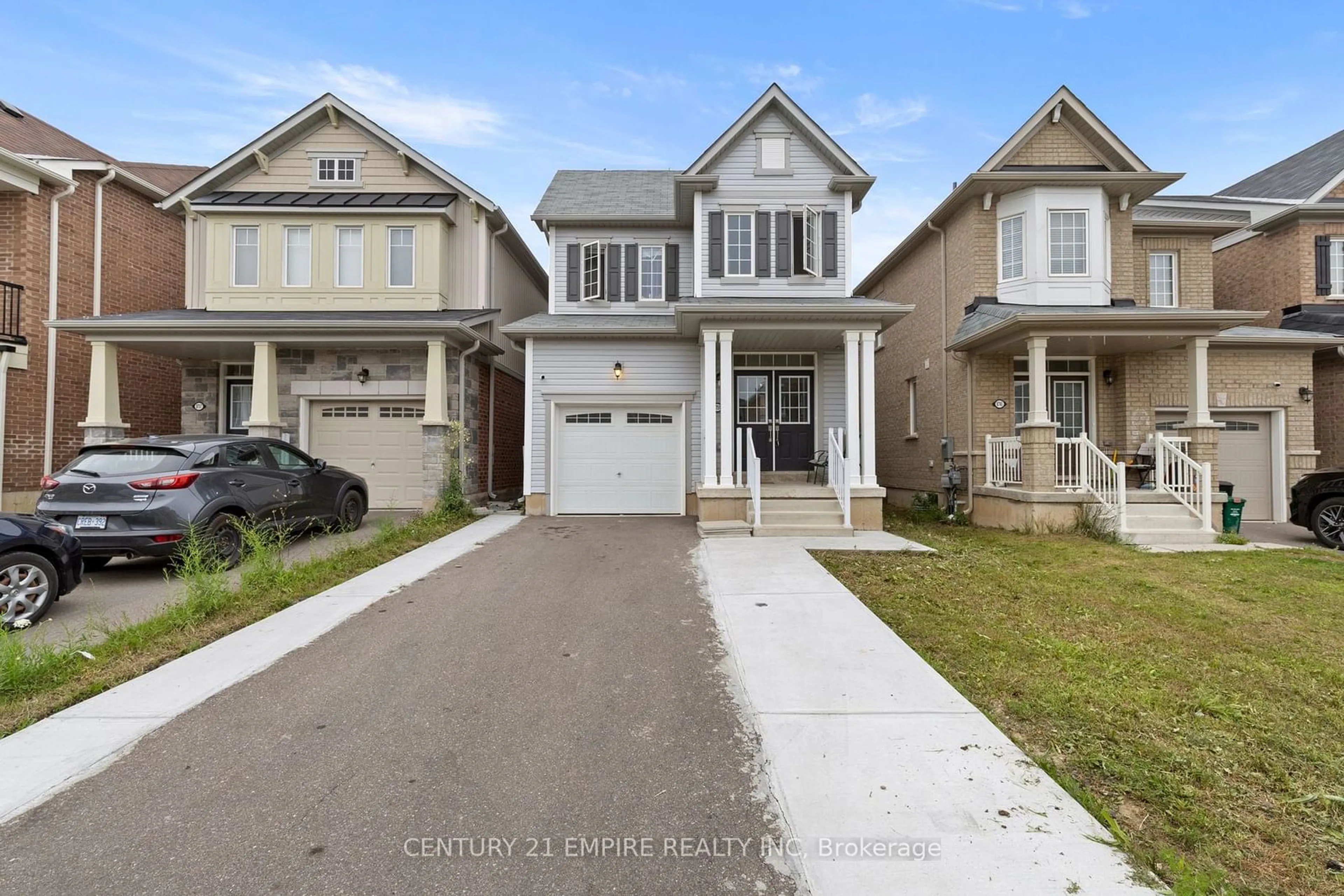 Frontside or backside of a home, the street view for 8751 Pawpaw Lane, Niagara Falls Ontario L2H 2Y6