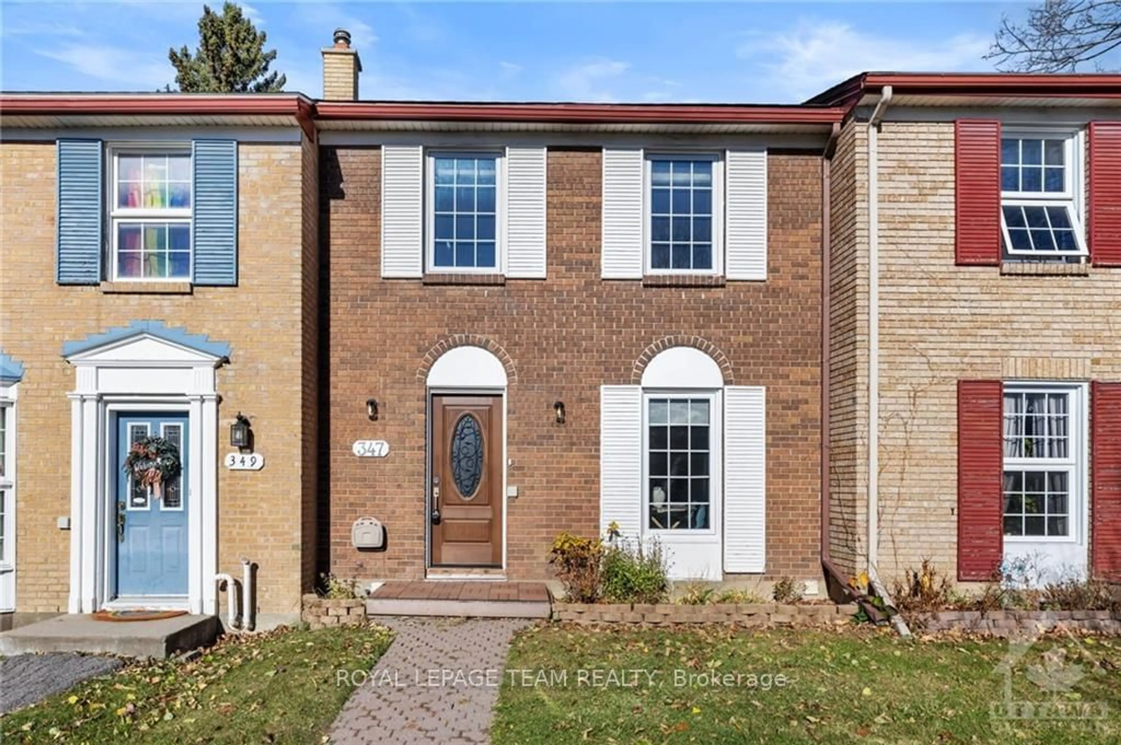 Home with brick exterior material for 347 MONTEREY Dr, South of Baseline to Knoxdale Ontario K2H 7B1