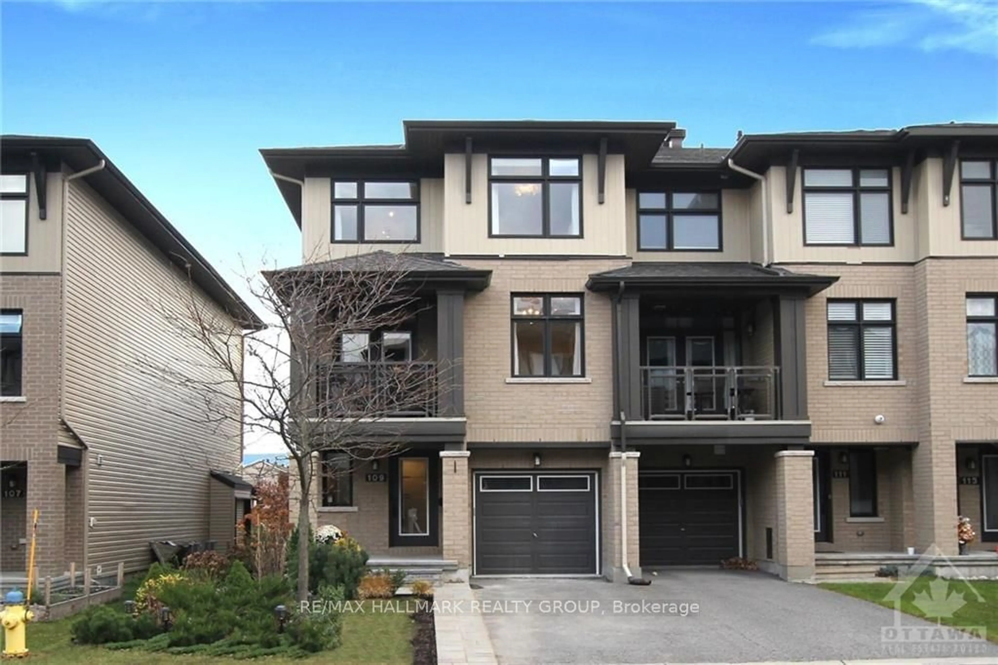 A pic from exterior of the house or condo, the street view for 109 WILD SENNA Way, Barrhaven Ontario K2J 5Z7