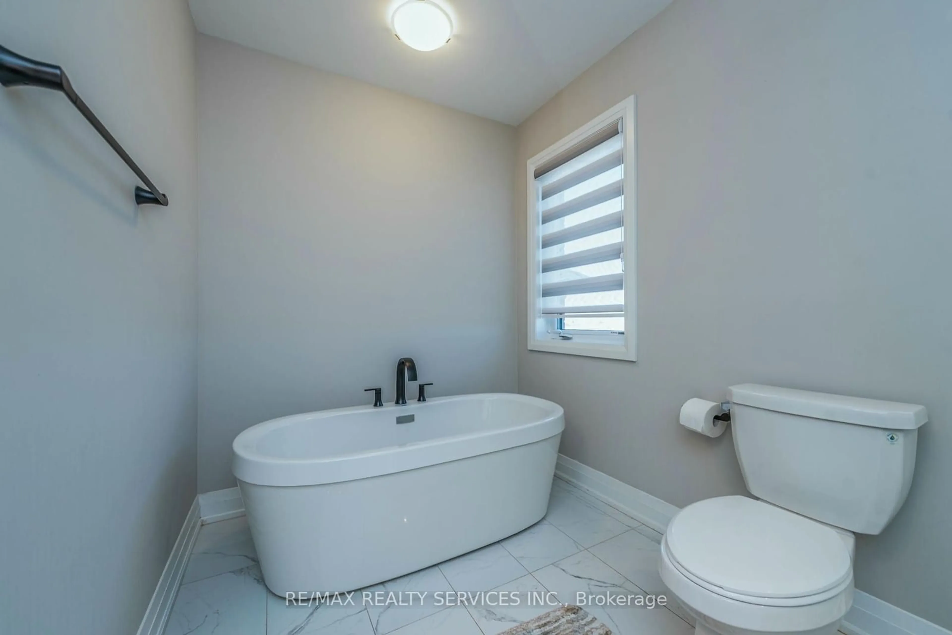 Contemporary bathroom, ceramic floors for 183 Histand Tr, Kitchener Ontario N2R 1P6