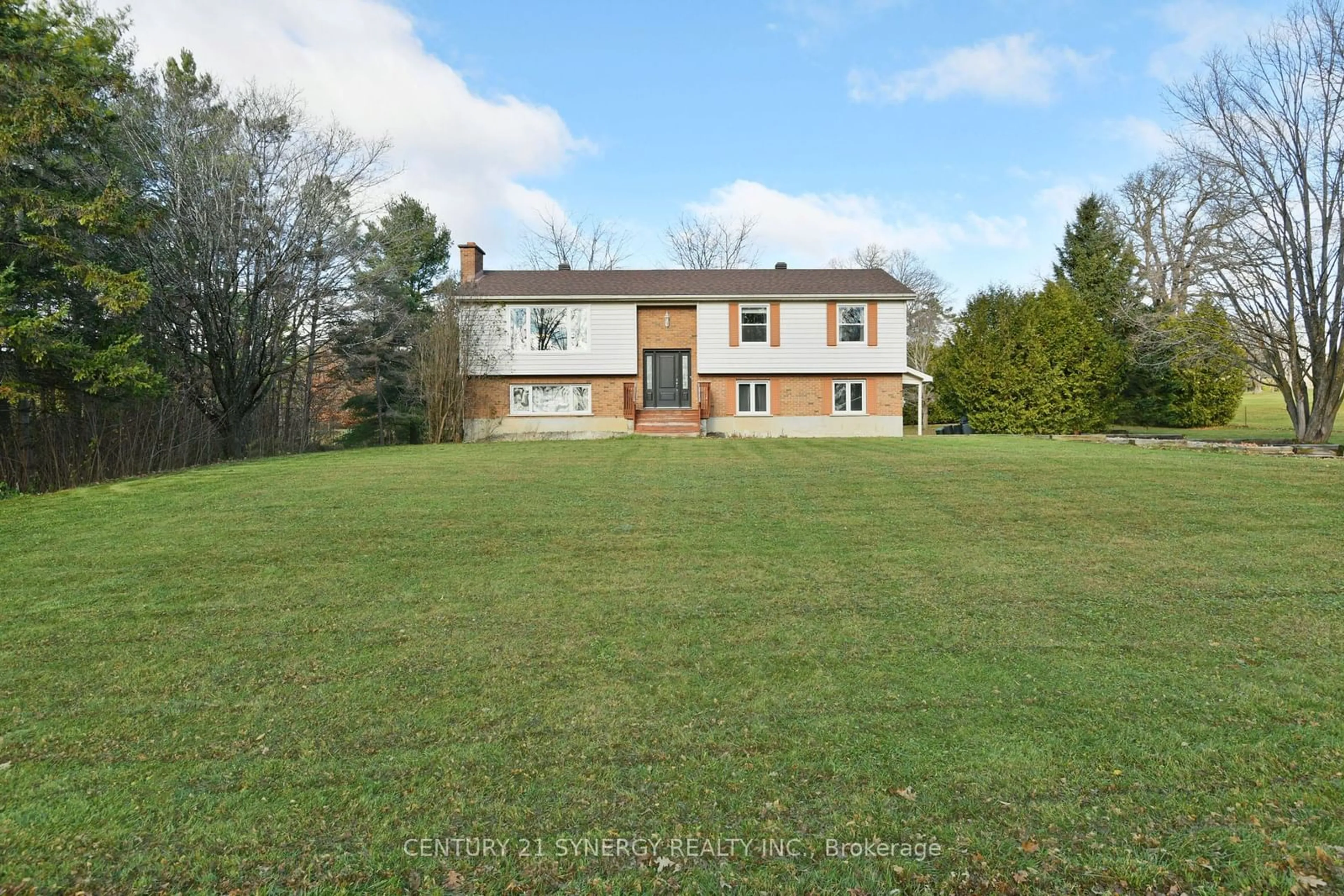 Frontside or backside of a home, the front or back of building for 40 DOCHART St, McNab/Braeside Ontario K0A 1G0