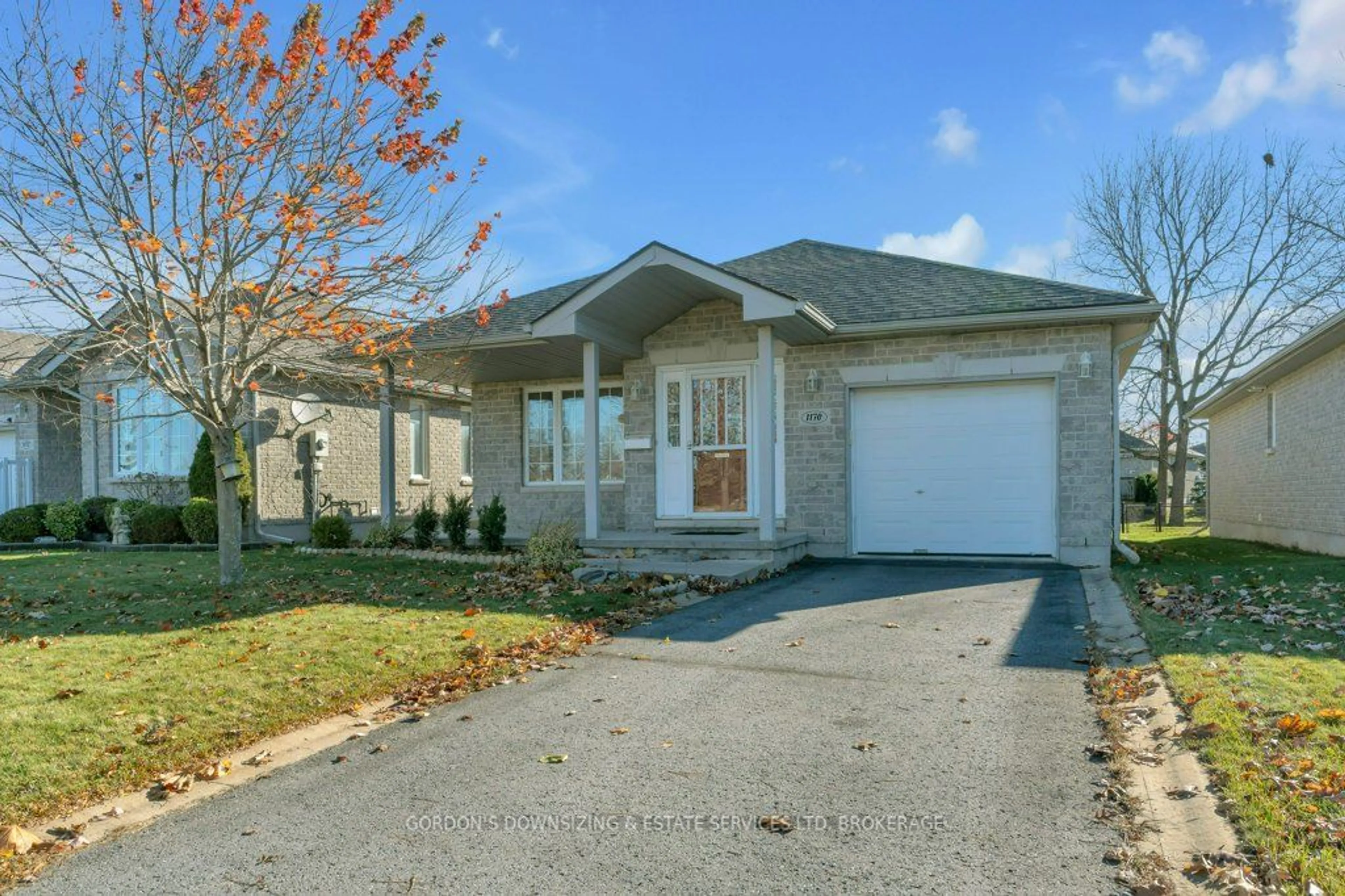 A pic from exterior of the house or condo, the street view for 1170 Anderson Dr, Kingston Ontario K7P 3H8