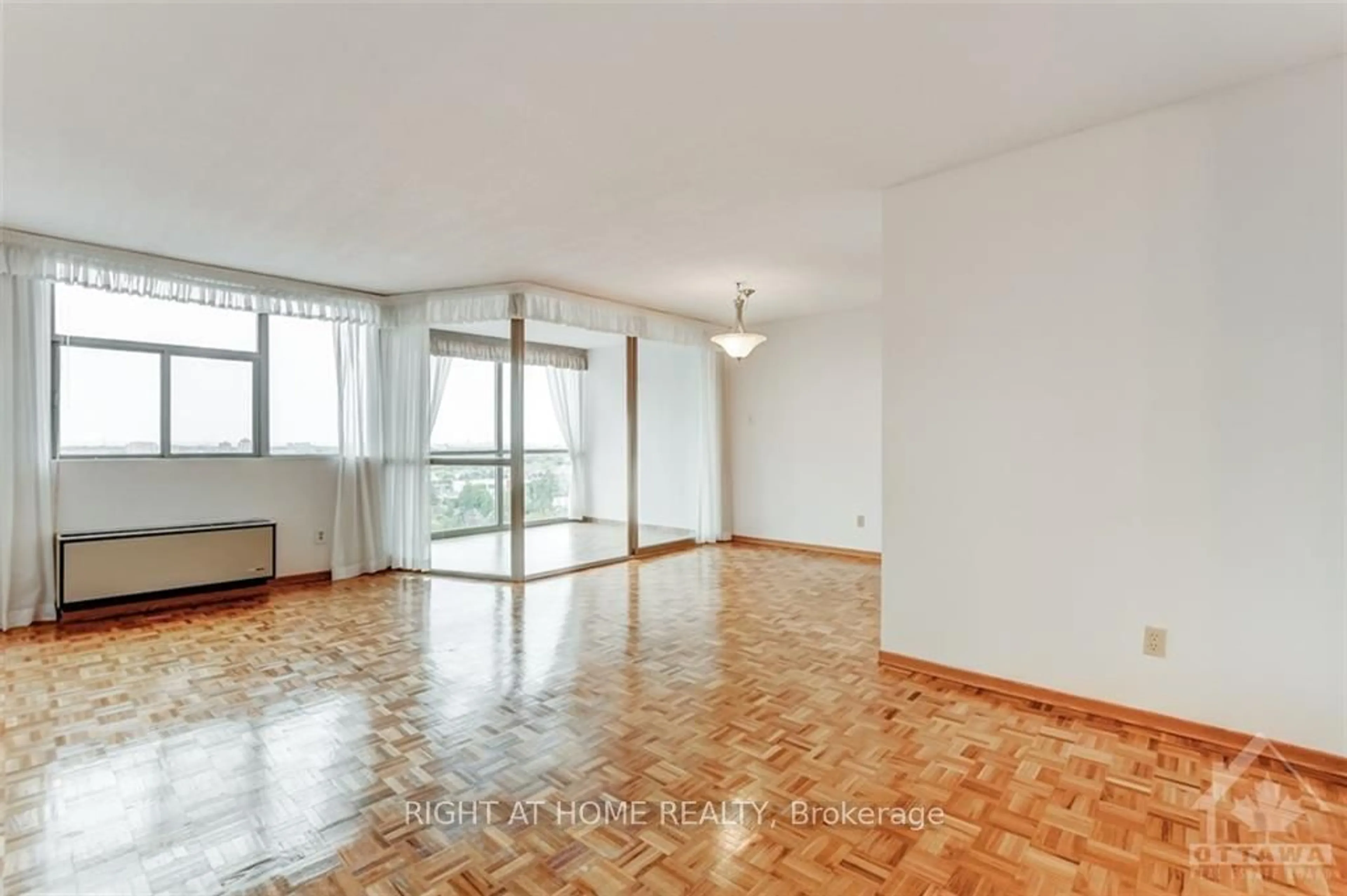 A pic of a room, wood floors for 2760 CAROUSEL Cres #1501, Blossom Park - Airport and Area Ontario K1T 2N4