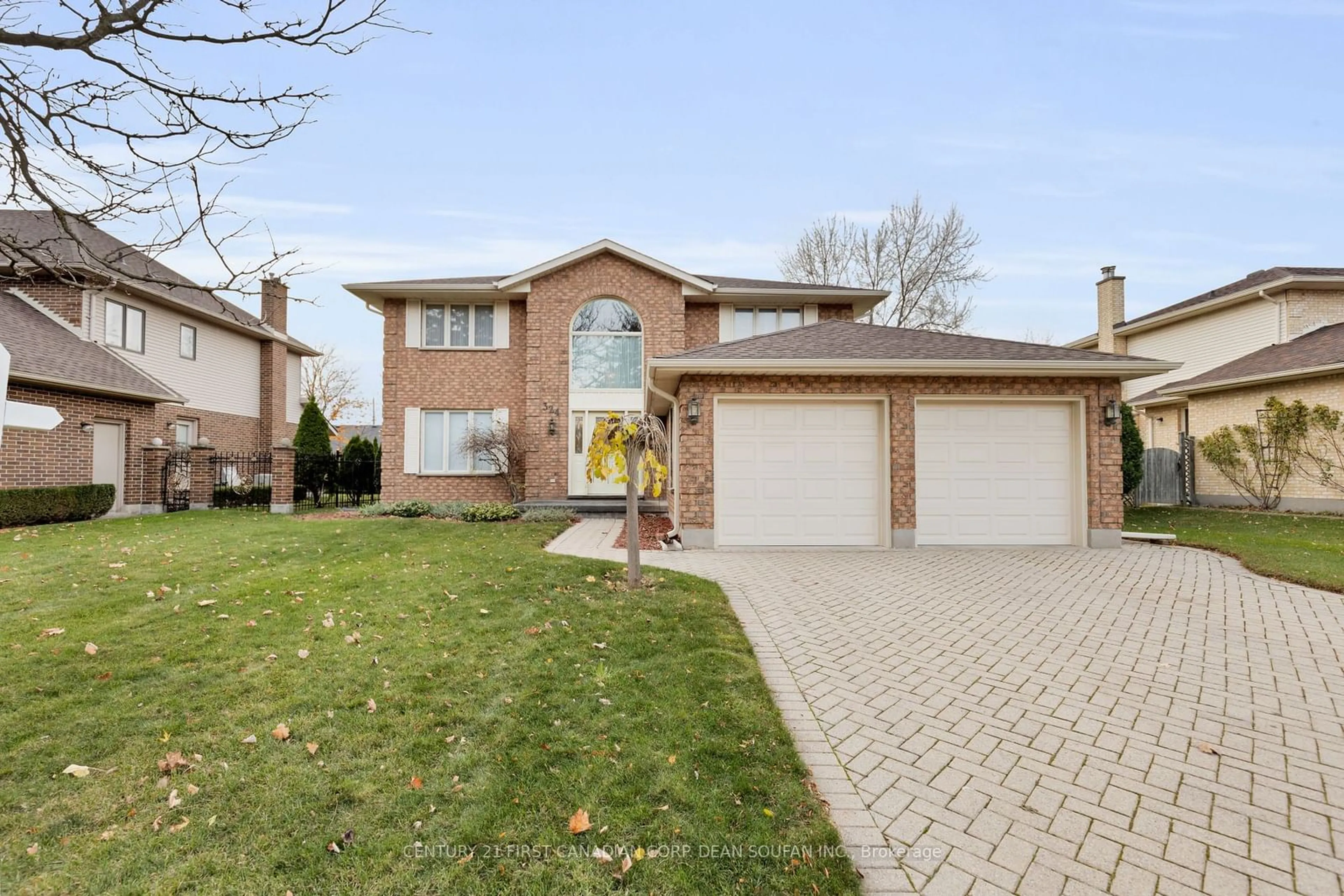 Frontside or backside of a home, the street view for 324 Andover Dr, London Ontario N6J 4S8