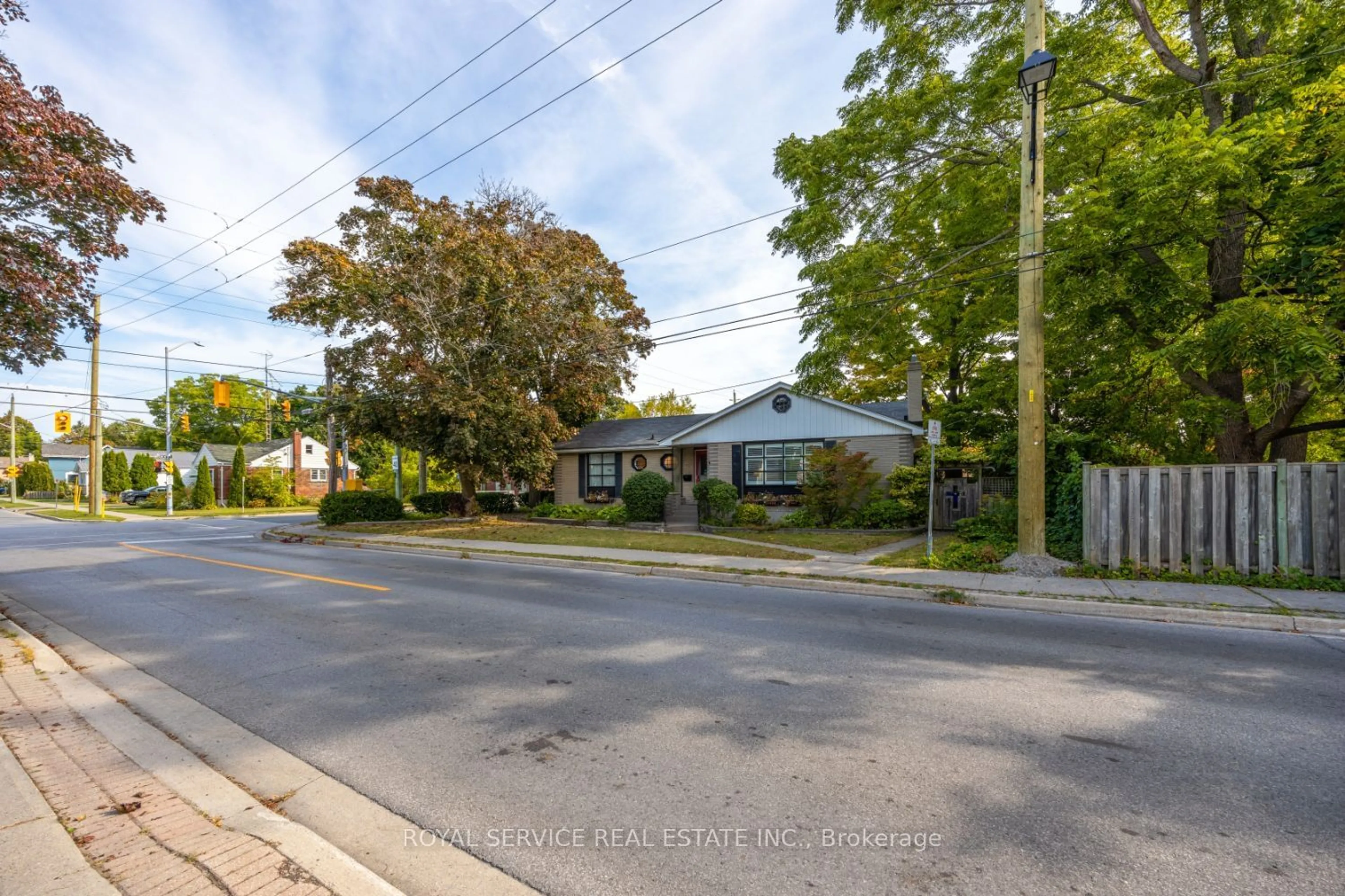 Frontside or backside of a home, the street view for 400 George St, Cobourg Ontario K9A 3M4