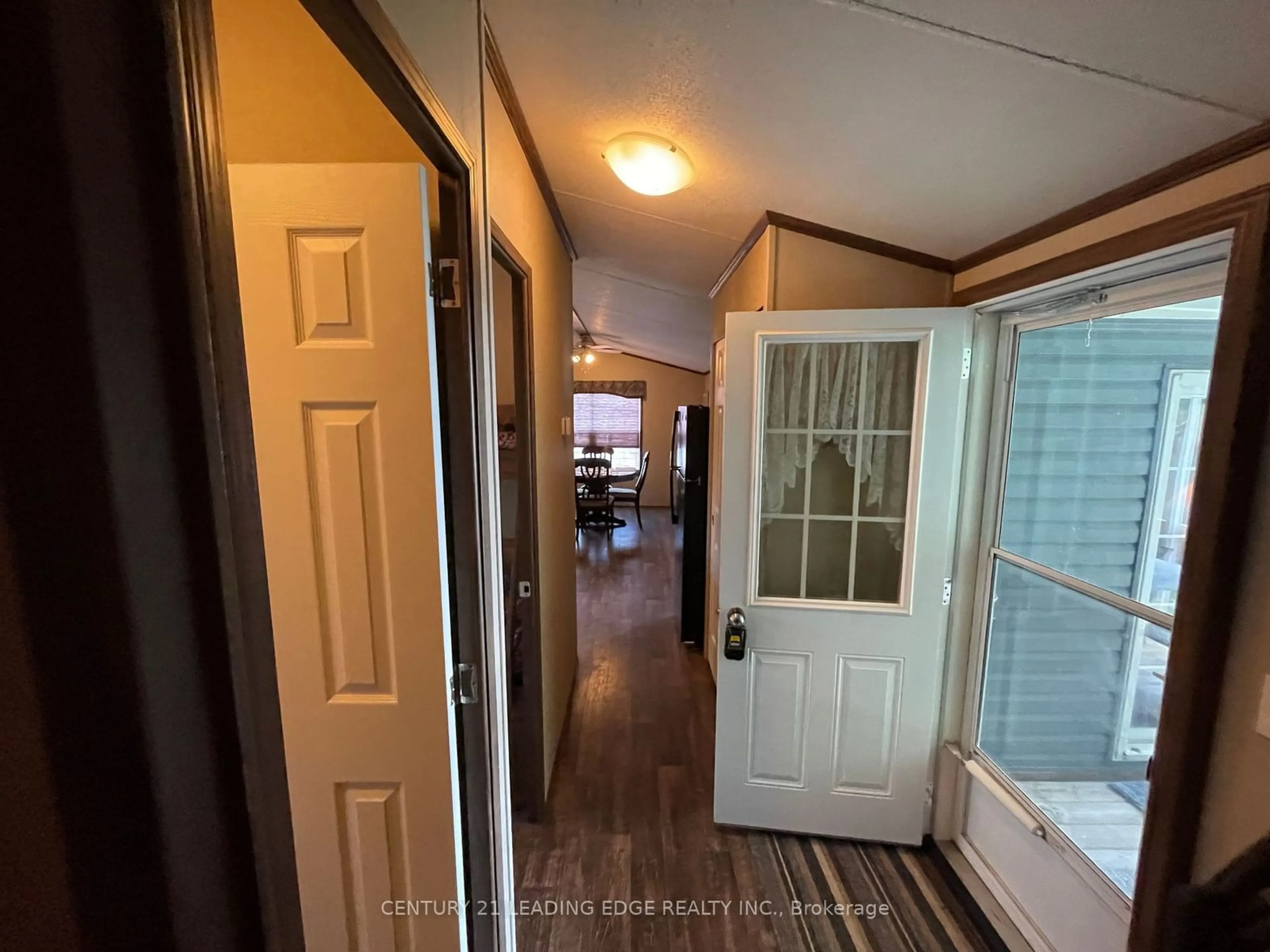 Indoor entryway, wood floors for 1235 Villiers Line #4, Otonabee-South Monaghan Ontario K0L 2G0