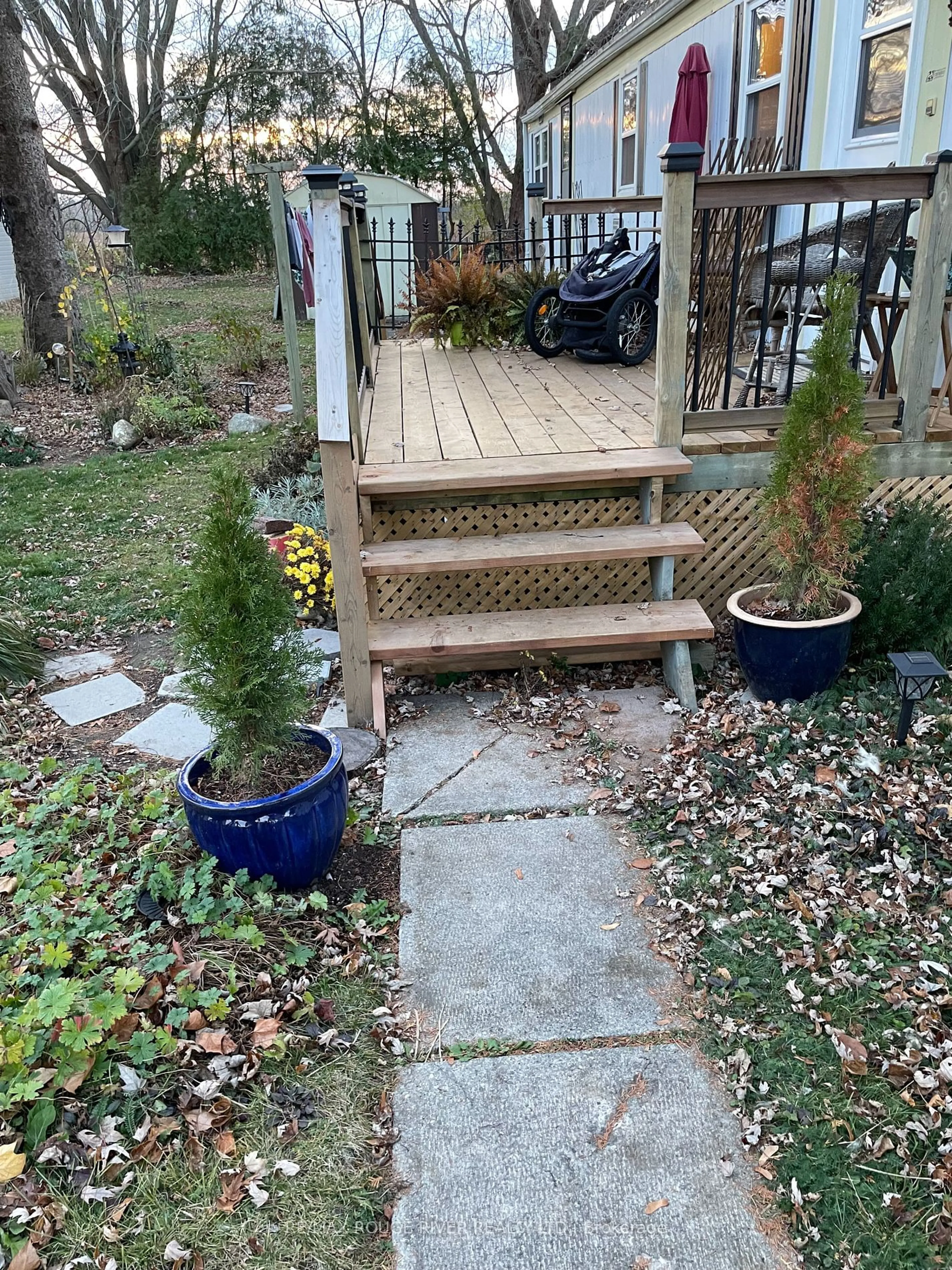 Patio, the fenced backyard for 22 Valleyview Dr, Hamilton Township Ontario K9A 0X1