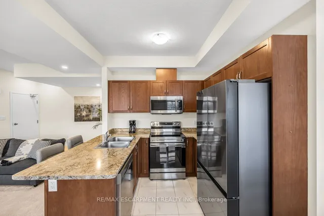 Additional property image - 383 Dundas St Unit 69