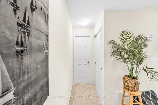 Additional property image - 383 Dundas St Unit 69