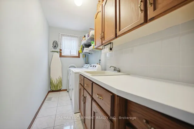 Additional property image - 15 PRESIDIO Dr