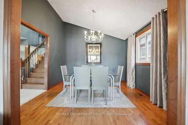 Additional property image - 15 PRESIDIO Dr