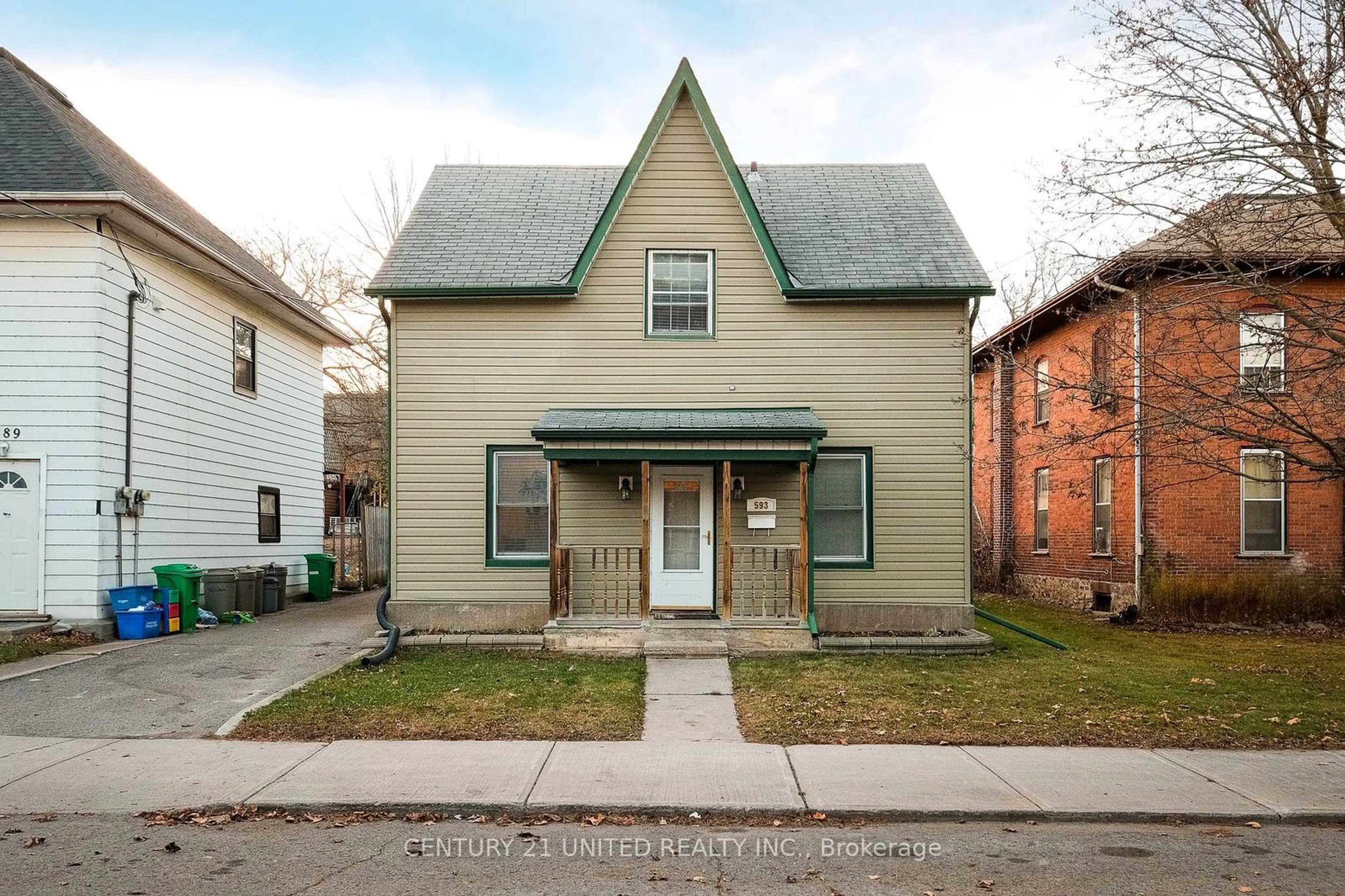 Frontside or backside of a home, the front or back of building for 593 Harvey St, Peterborough Ontario K9H 3L1