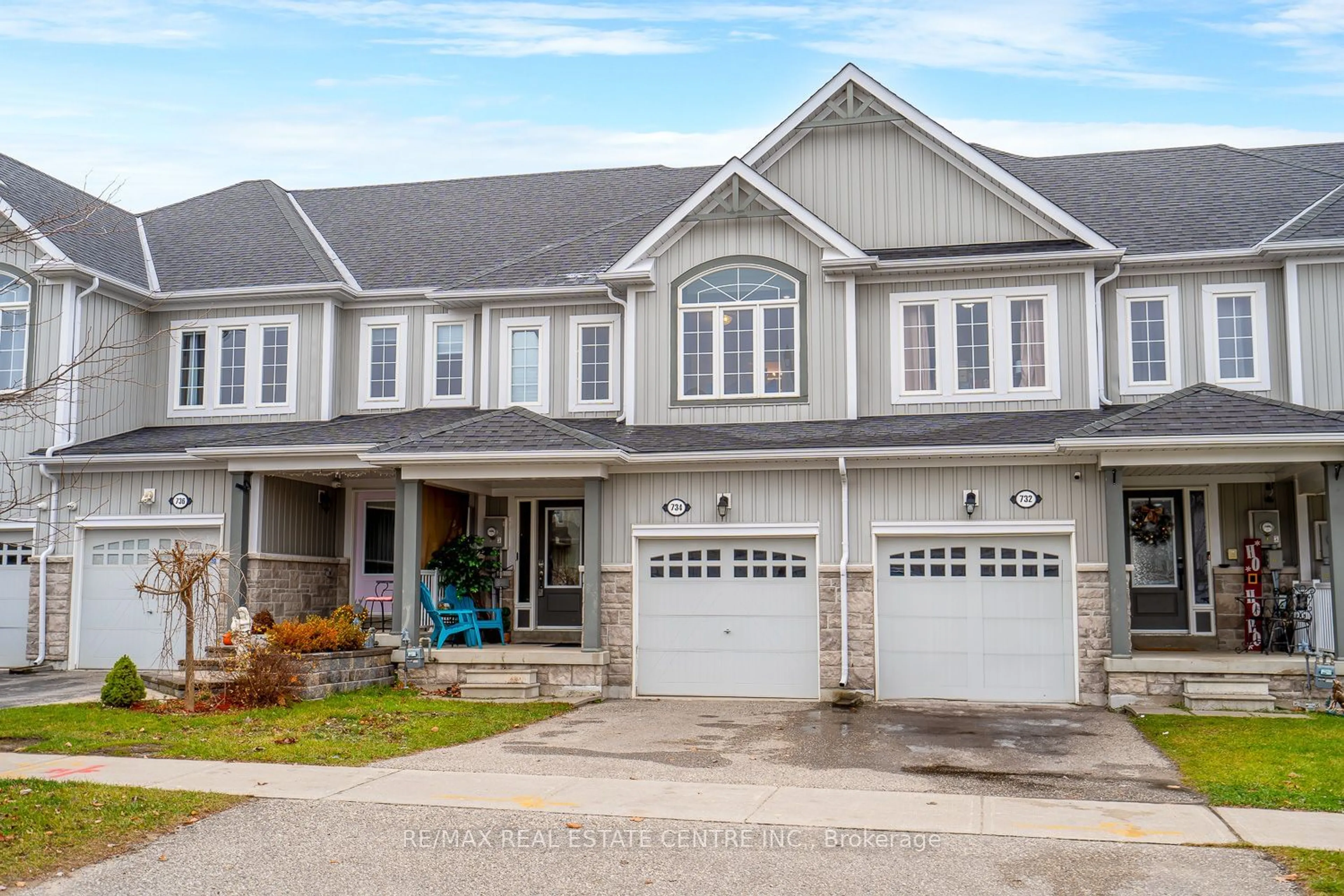 A pic from exterior of the house or condo, cottage for 734 Cook Cres, Shelburne Ontario L9V 3V2