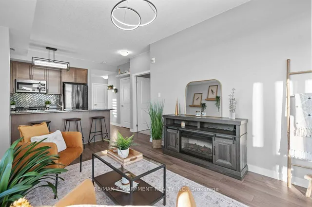 Additional property image - 125 SHOREVIEW Pl Unit 511