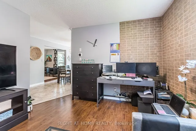 Additional image 27 of 64 Solsbury Cres