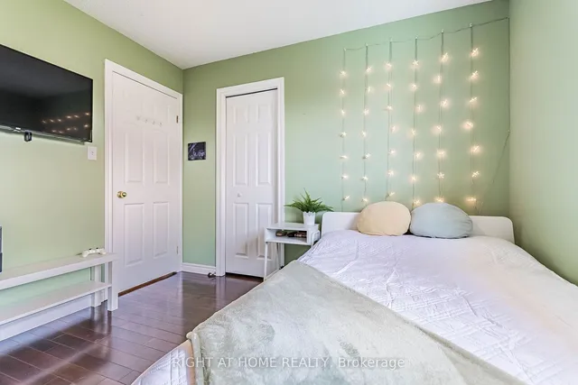 Additional image 20 of 64 Solsbury Cres