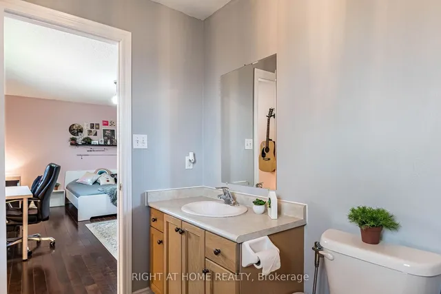 Additional image 16 of 64 Solsbury Cres