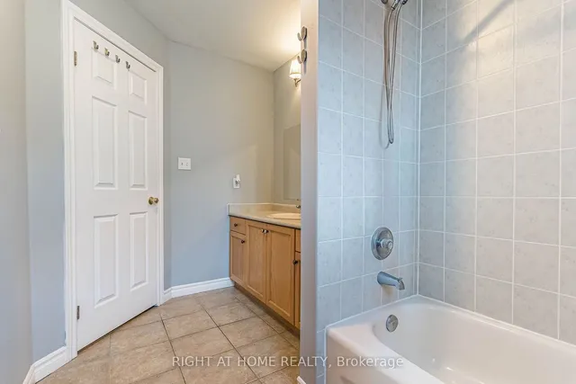 Additional image 12 of 64 Solsbury Cres