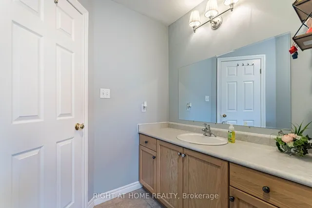 Additional image 11 of 64 Solsbury Cres