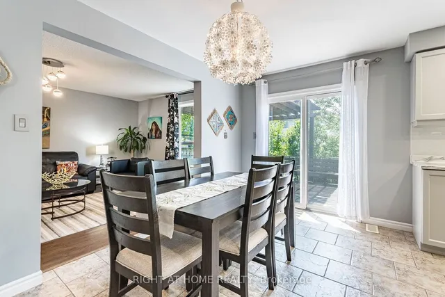 Additional image 32 of 64 Solsbury Cres