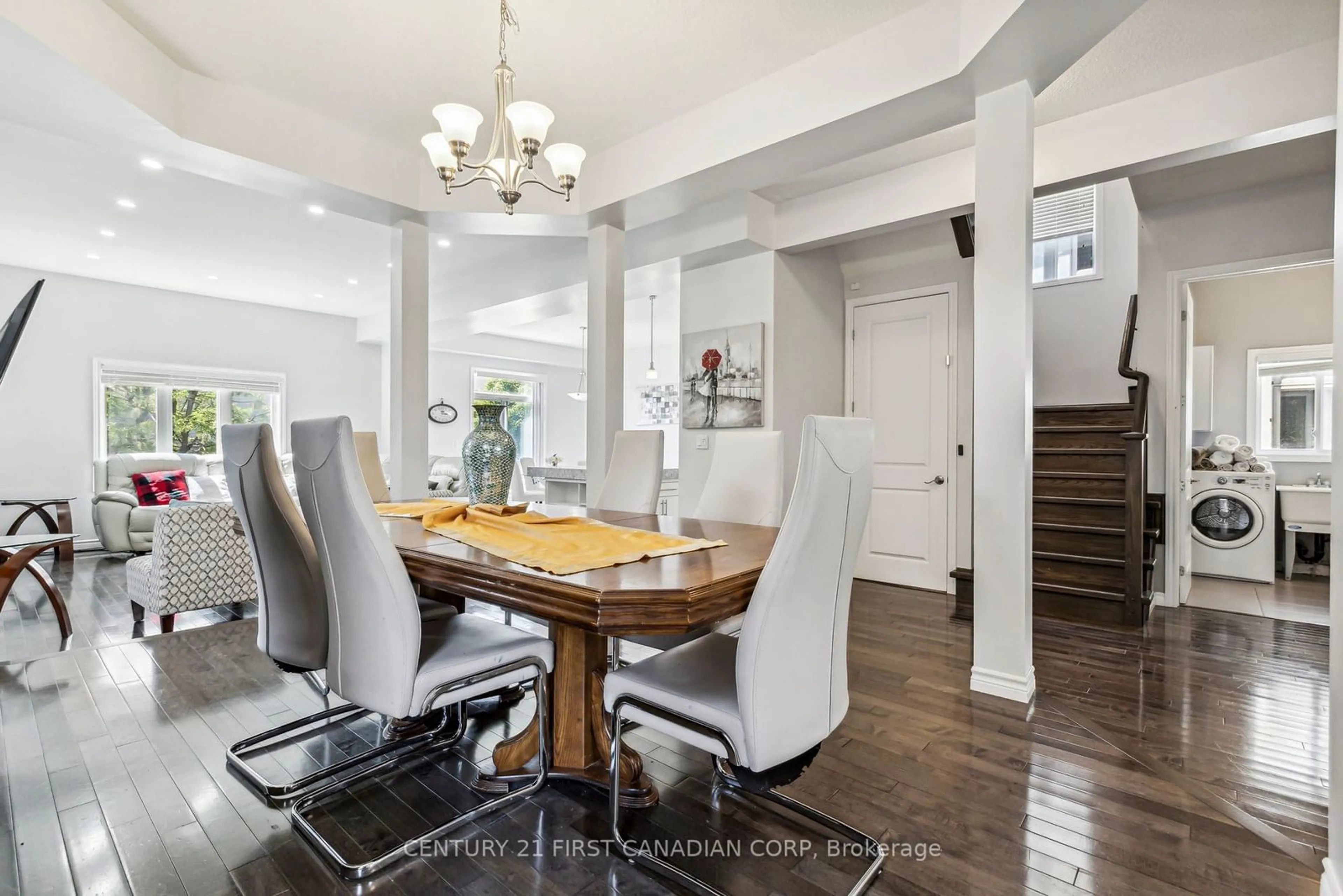 Dining room, wood floors for 1427 Kains Woods Terr, London Ontario N6K 4Z7