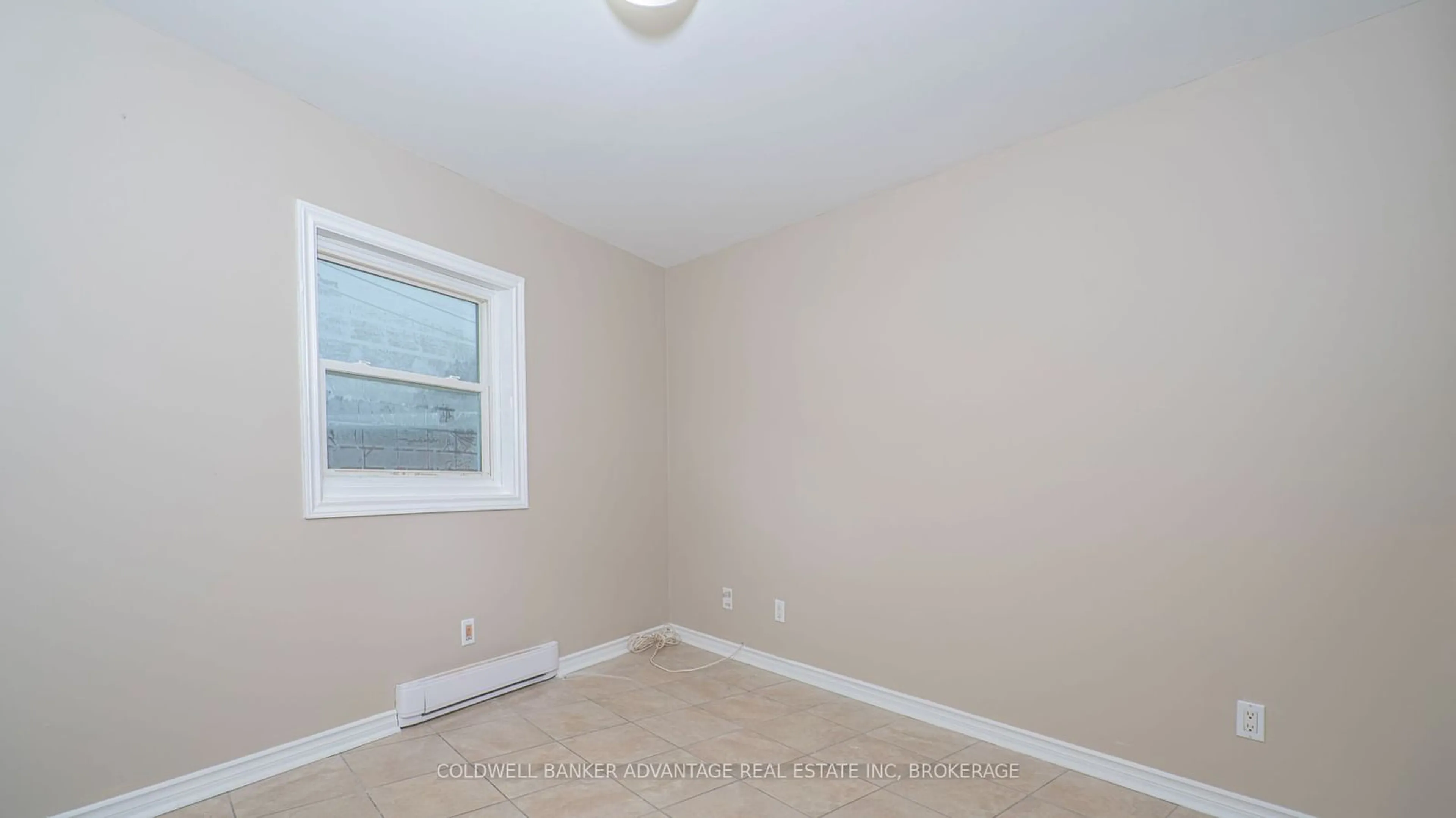 A pic of a room, not visible floor for 93 Carlton St, St. Catharines Ontario L2R 1R1