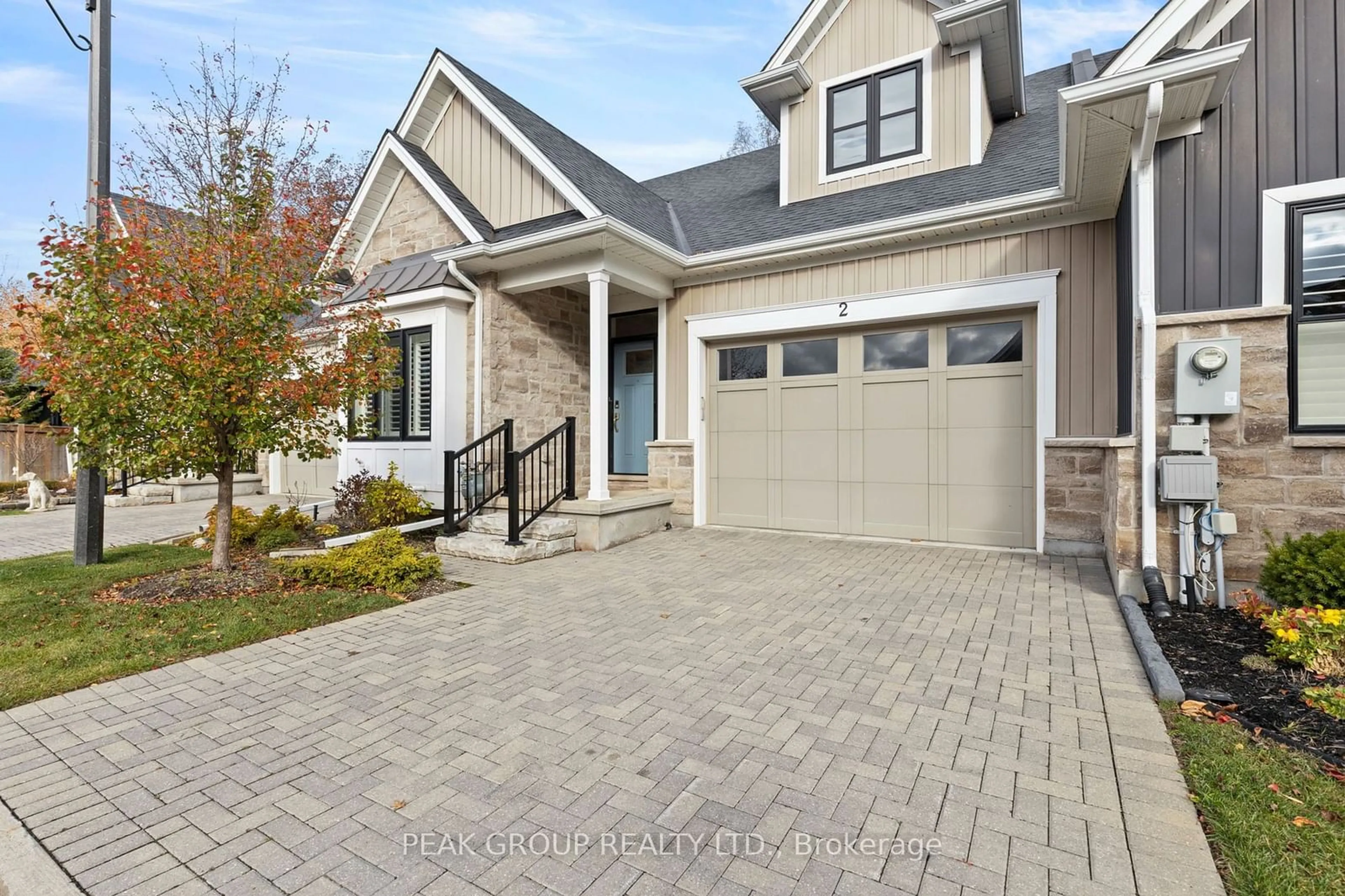 Home with brick exterior material for 9245 Shoveller Dr #2, Niagara Falls Ontario L2H 0M4